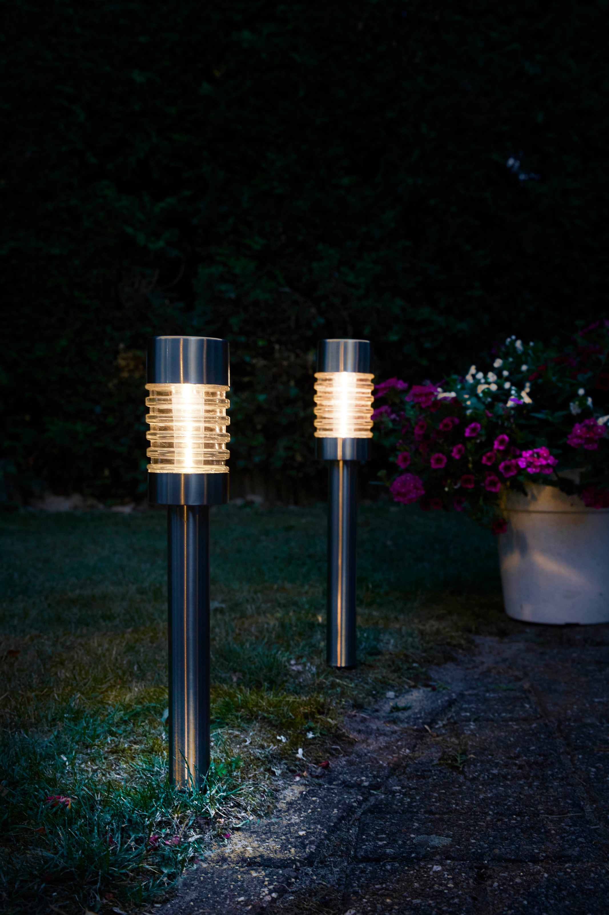 LUXFORM Lampe de jardin »Solar-Gartenleuchten - Torino - 2 Stück - Silber« Module LED 2 cuis Solaire toute l'année