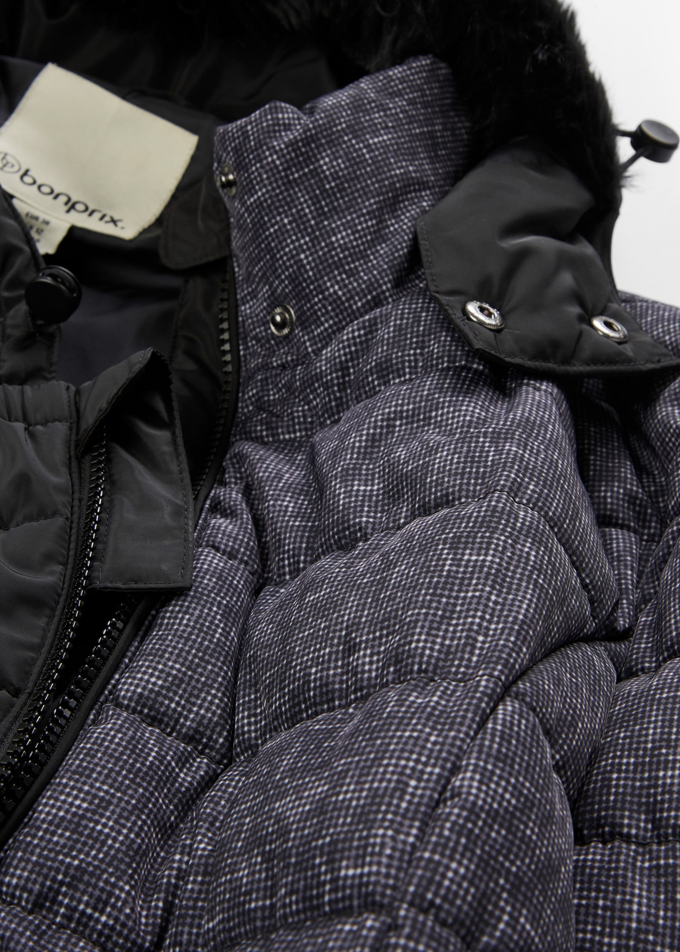 bonprix Umstandsmantel wattiert, 3-in-1-Design, regen- und windabweisend, lockere Passform