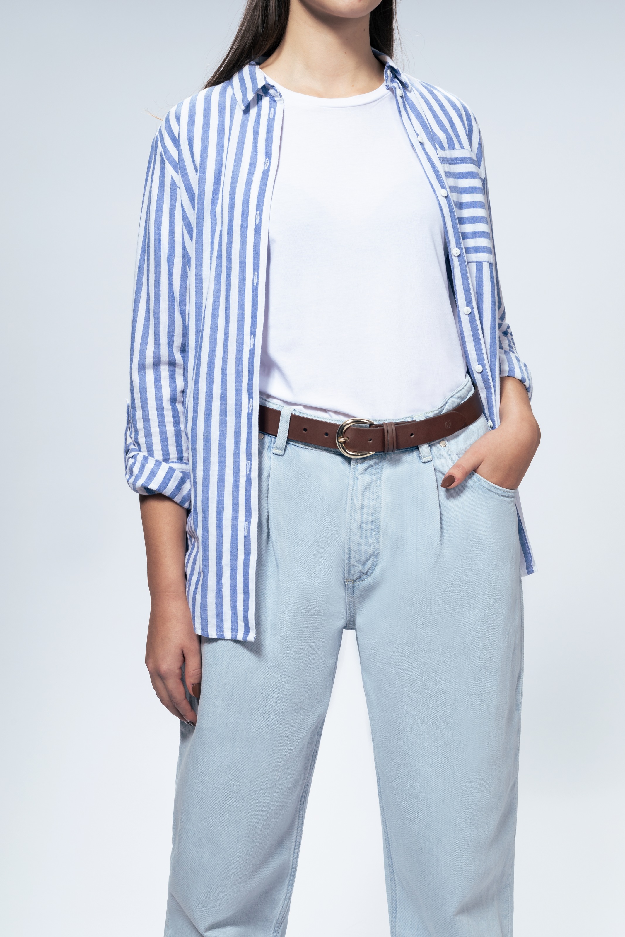 Tamaris Ledergürtel 3cm breit, schlichte Dornschnalle in Gold, dezentes Markenlogo