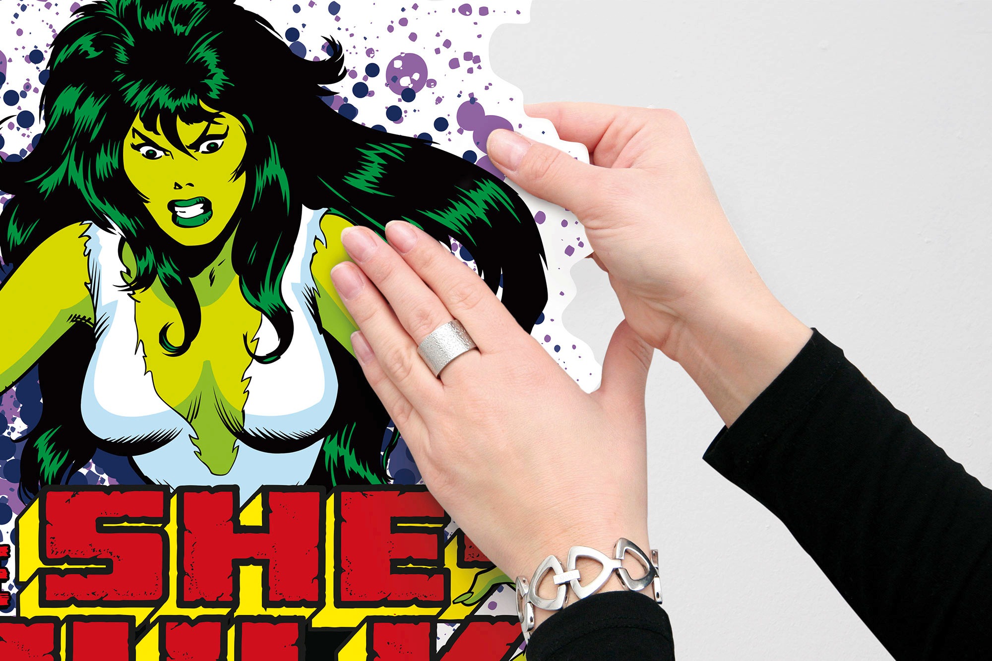 Komar Wandtattoo »She-Hulk Comic Classic - Grösse 50 x 70 cm«, (1 St.), selbstklebend, Wandsticker, Kinderzimmer