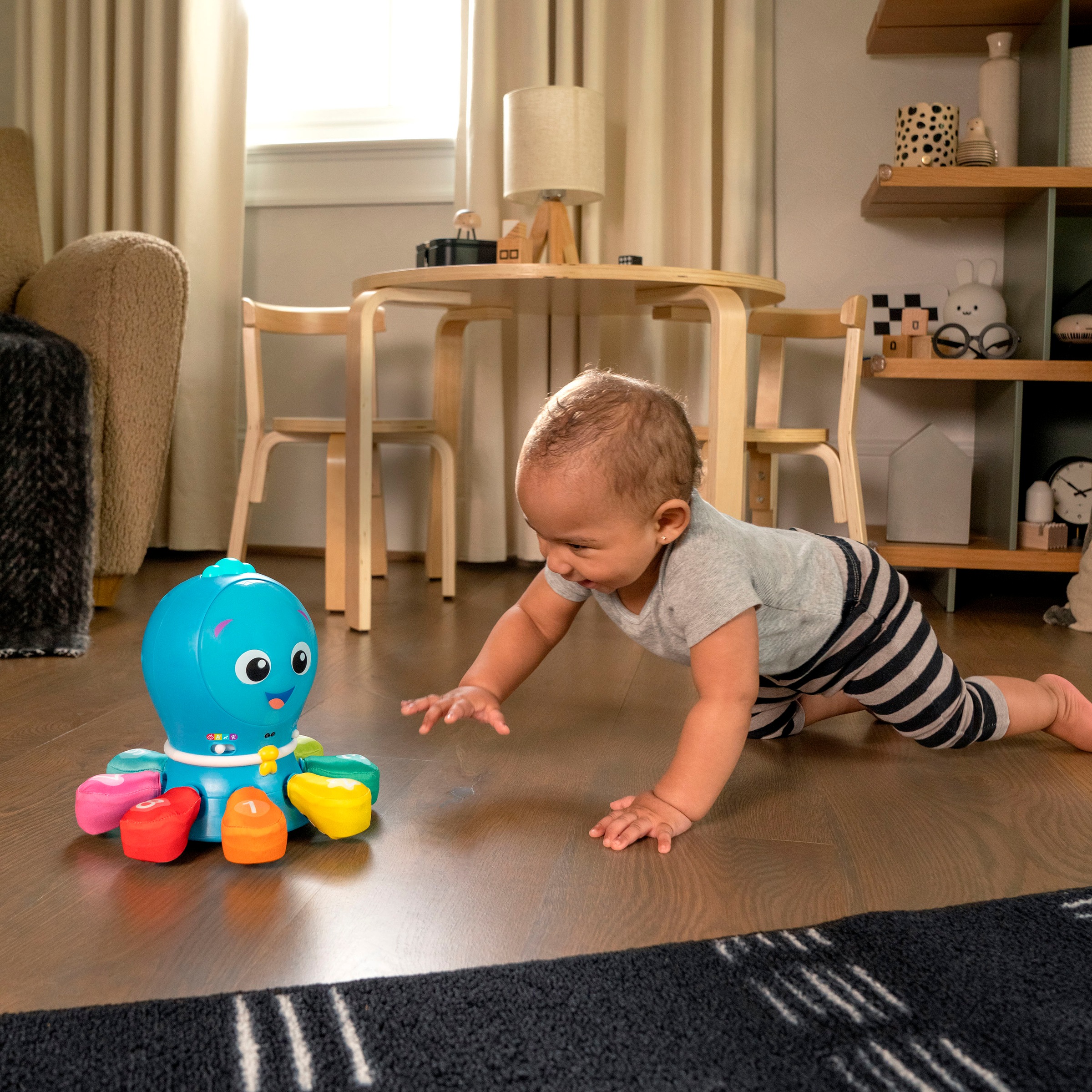 Baby Einstein Jouet de préhension »Go Opus Go™ 4-in-1 Crawl & Chase Pal« mit Sound