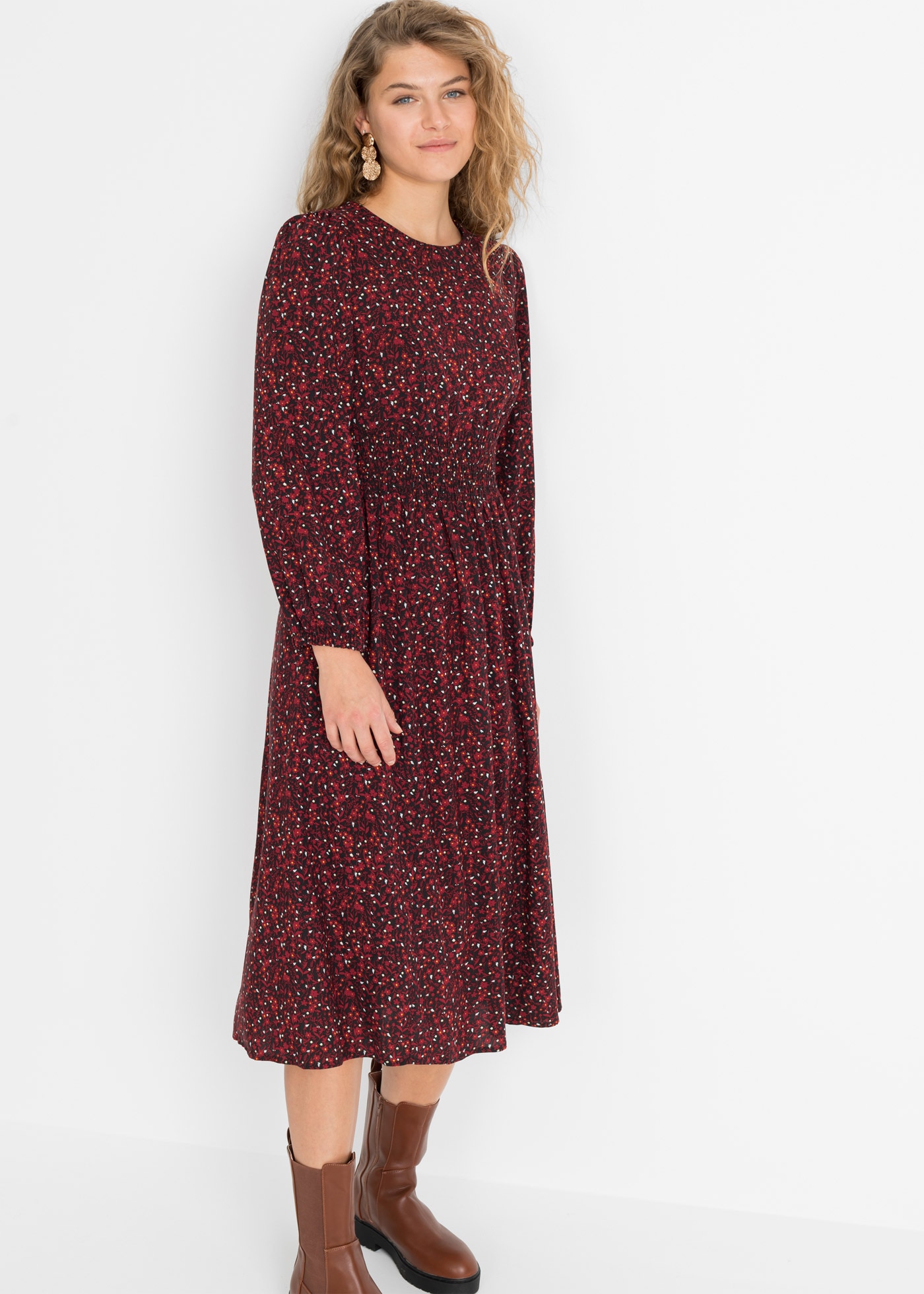 bonprix Robe midi »Midikleid mit Blumenprint« für die Herbstsaison, aus Viskose, Oversize-Passform