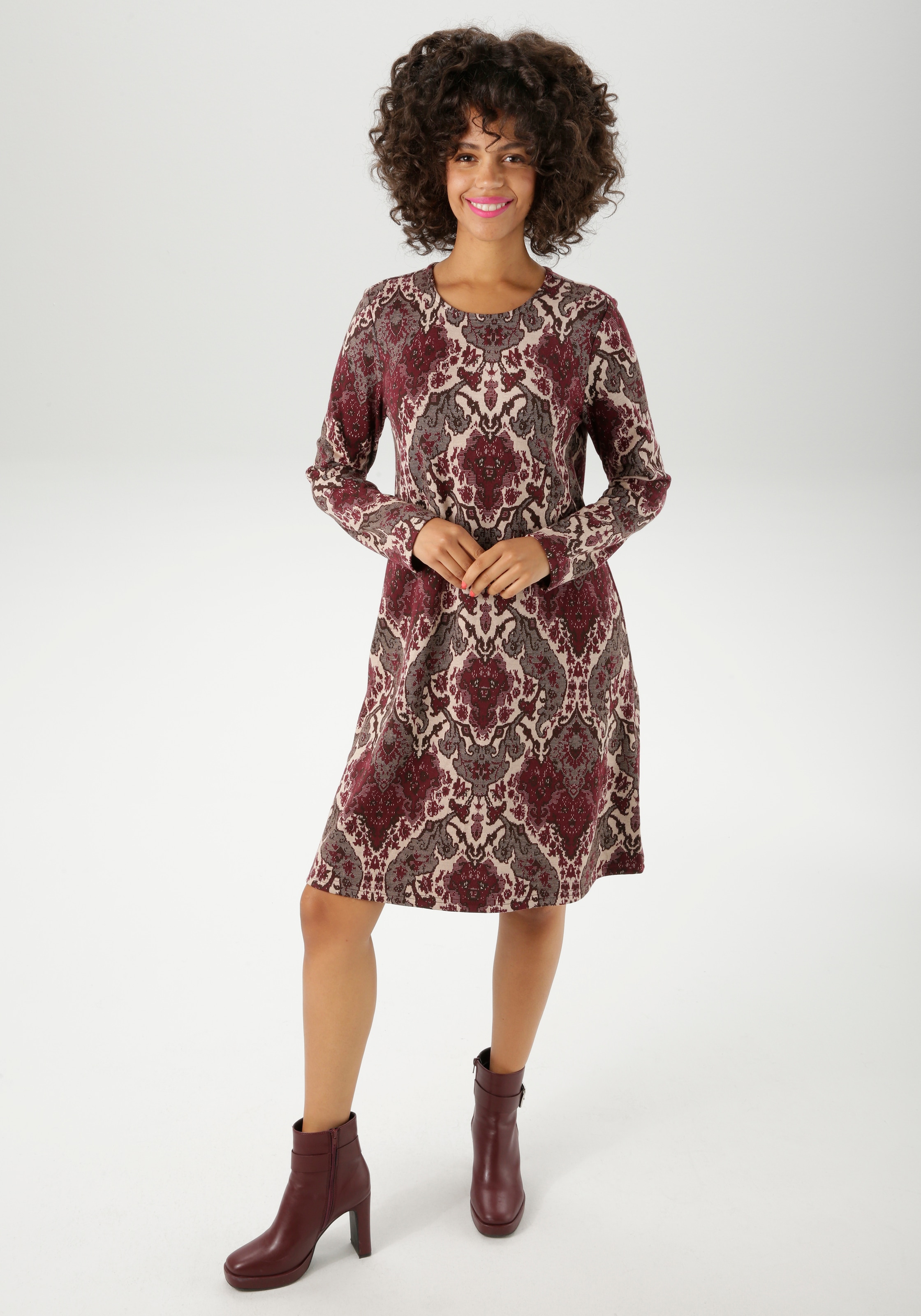 Image of Aniston CASUAL A-Linien-Kleid mit extravagantem Ornament-Muster