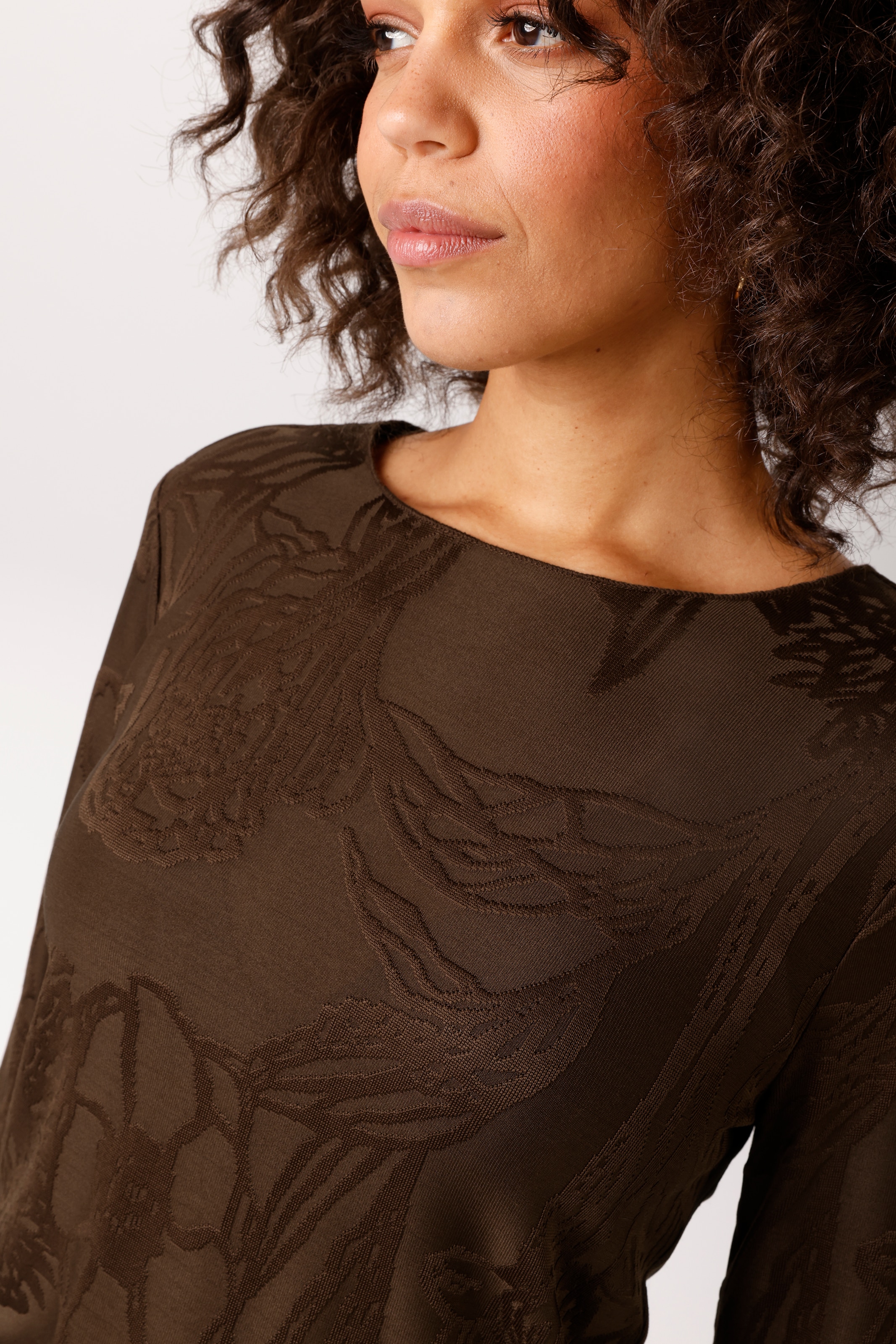 Aniston CASUAL T-shirt à manches longues avec motif floral graphique - chaque pièce est unique - NOUVELLE COLLECTION
