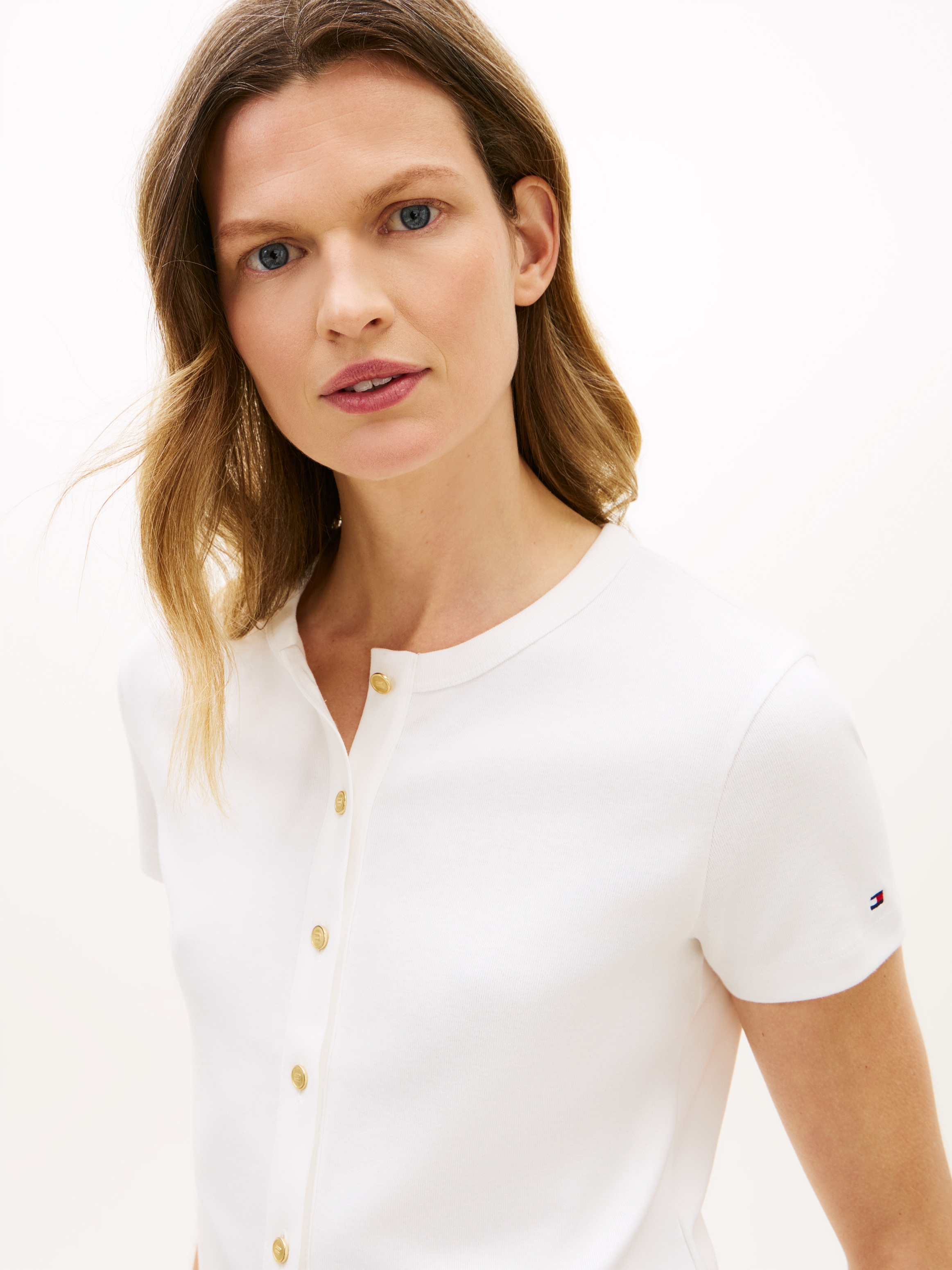 Tommy Hilfiger T-shirt à manches courtes »GOLD BUTTON SLIM SS TEE«