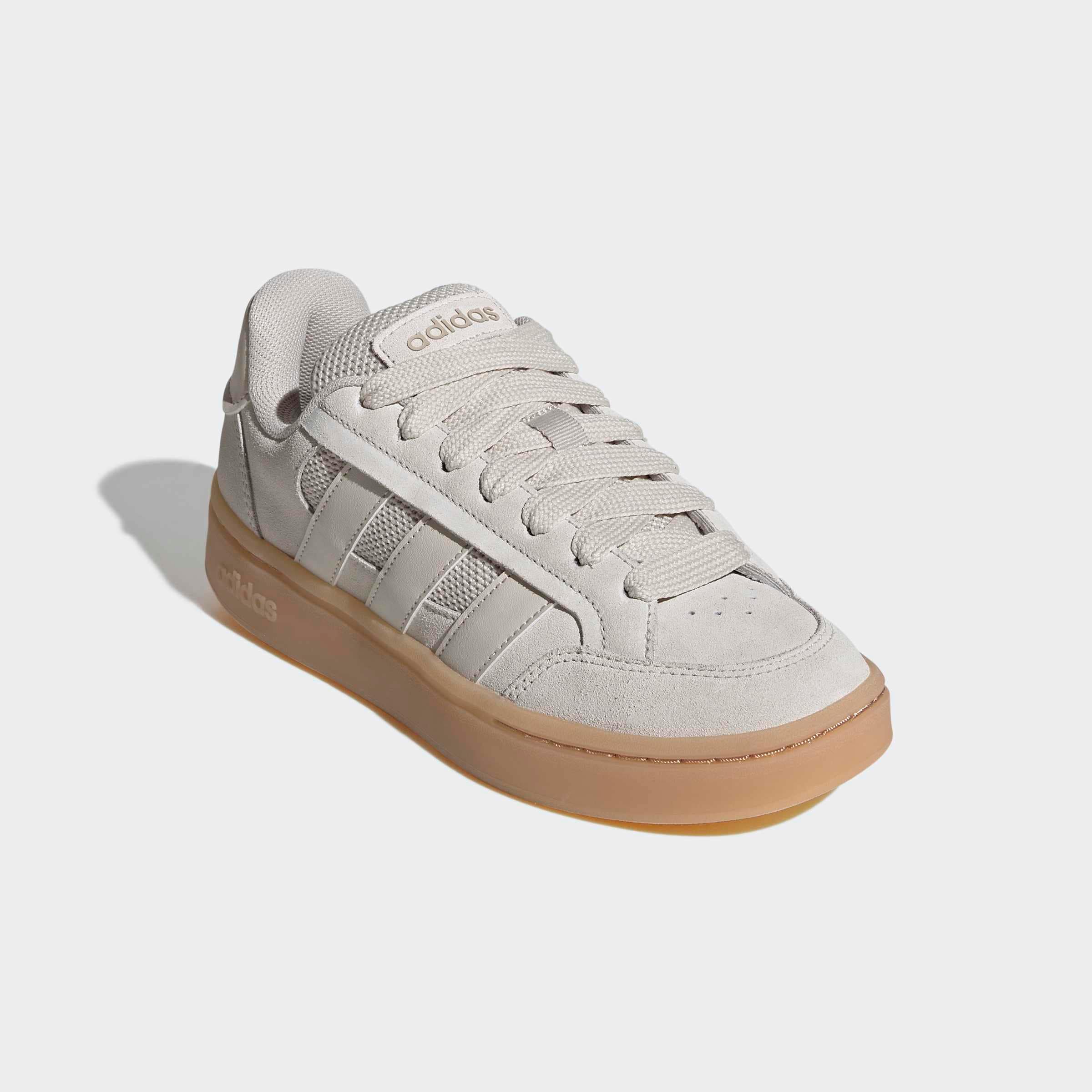 Image of adidas Sportswear Sneaker "GRAND COURT ALPHA" inspiriert vom Design des adidas campus 00