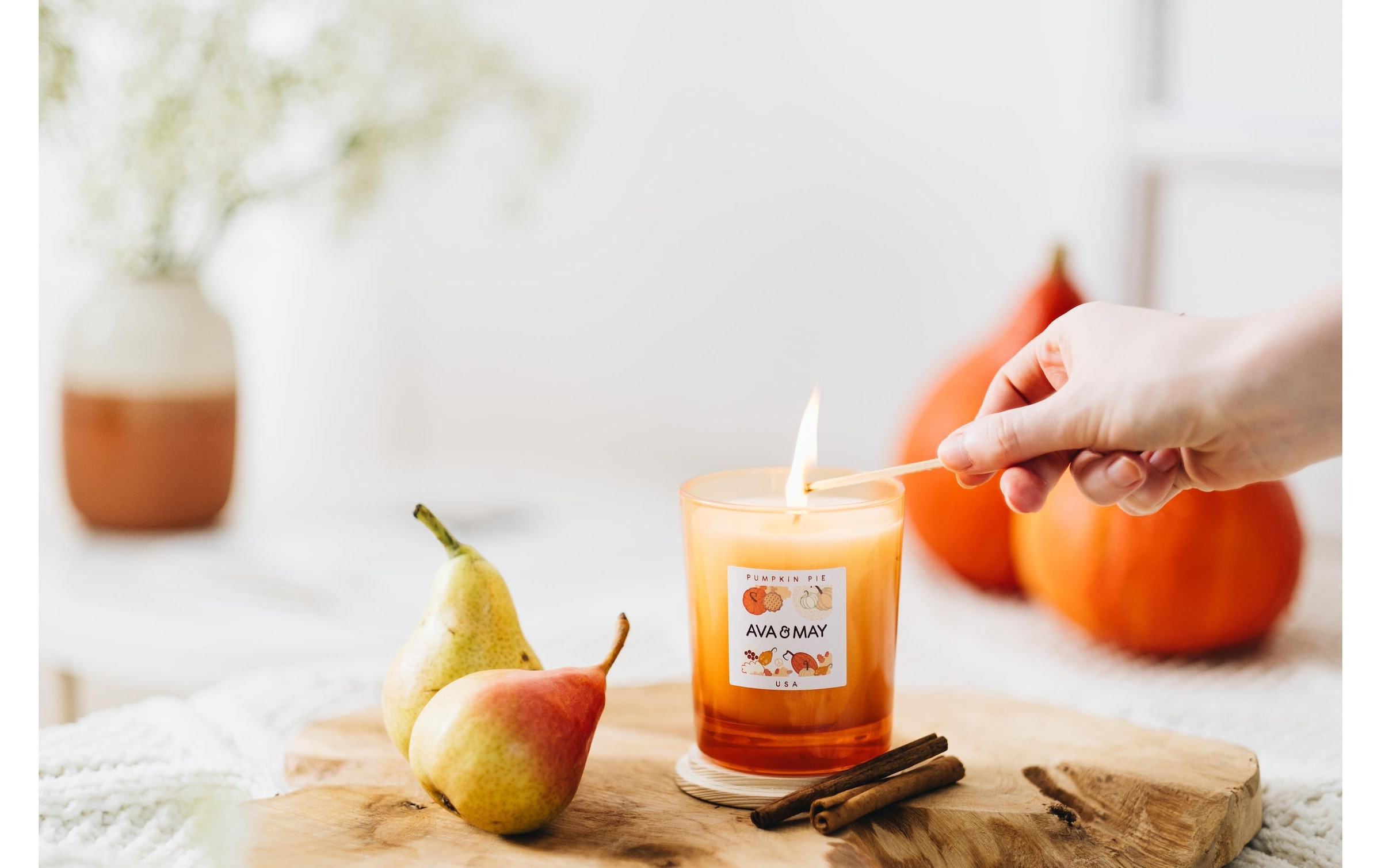 AVA & MAY Duftkerze »Pumpkin pie 180 g«, Holzart: Buche (Schweden)