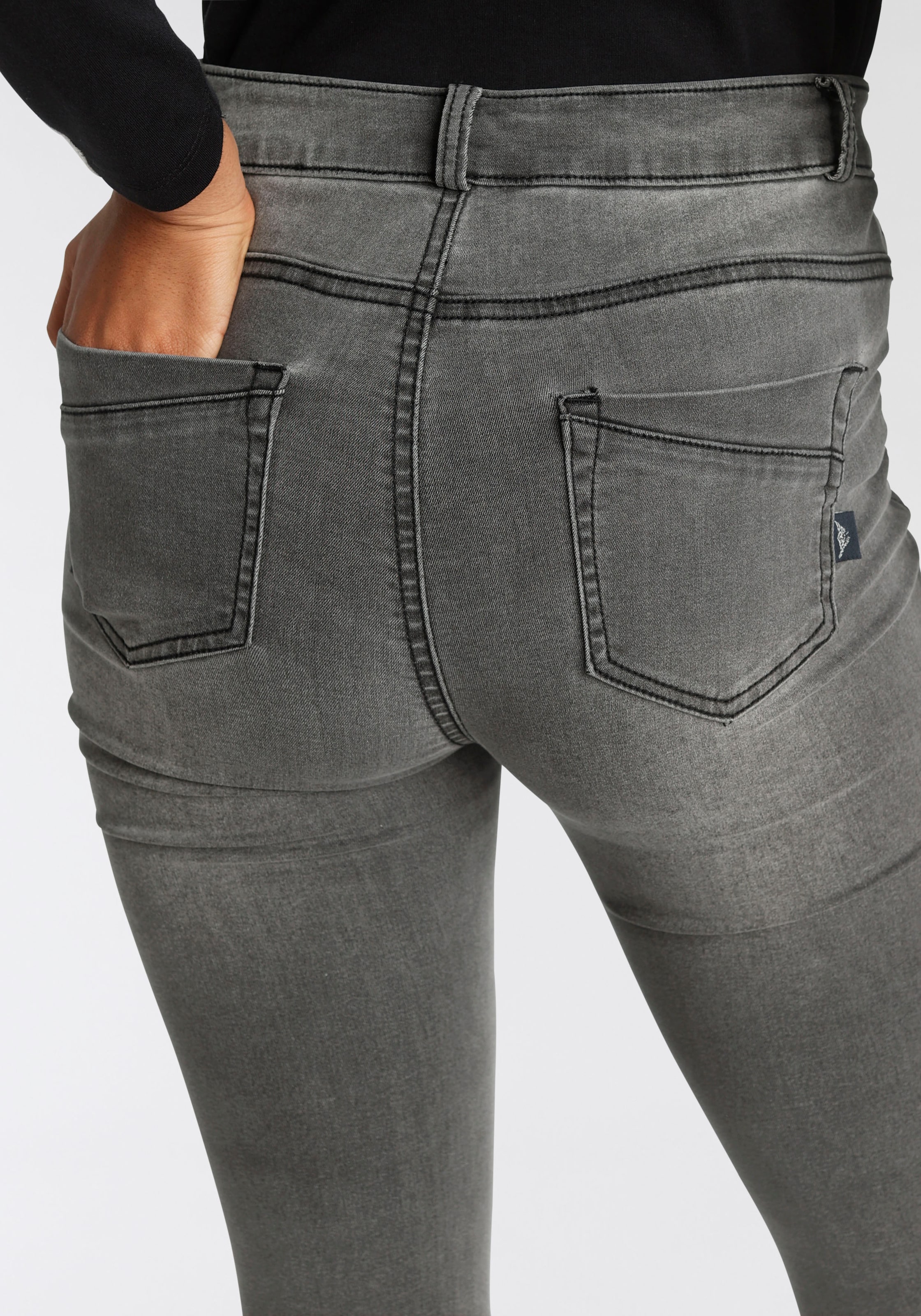 Bootcut-Jeans High auf Waist Stretch«, Arizona versandkostenfrei »Ultra Shapingnähten mit