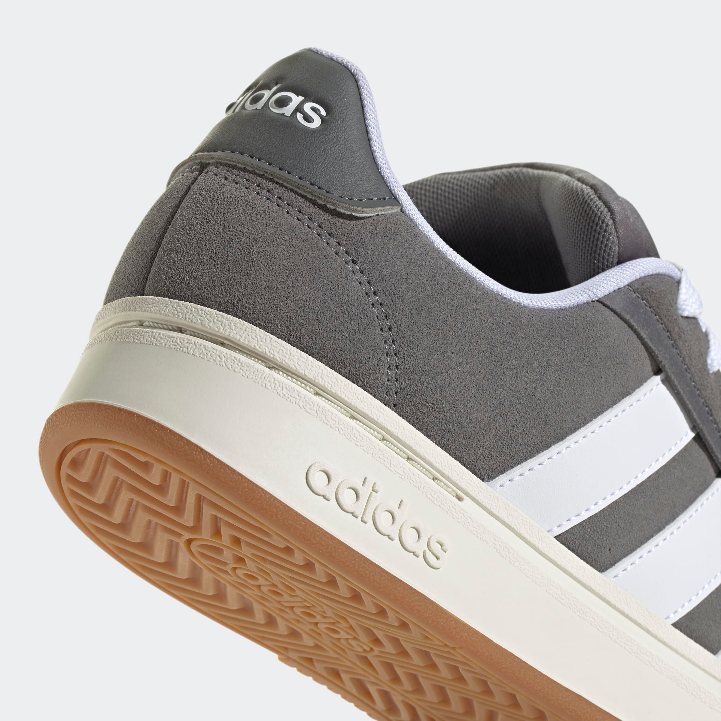 adidas Sportswear Sneaker »GRAND COURT ALPHA«, Design inspiriert vom adidas Campus 00