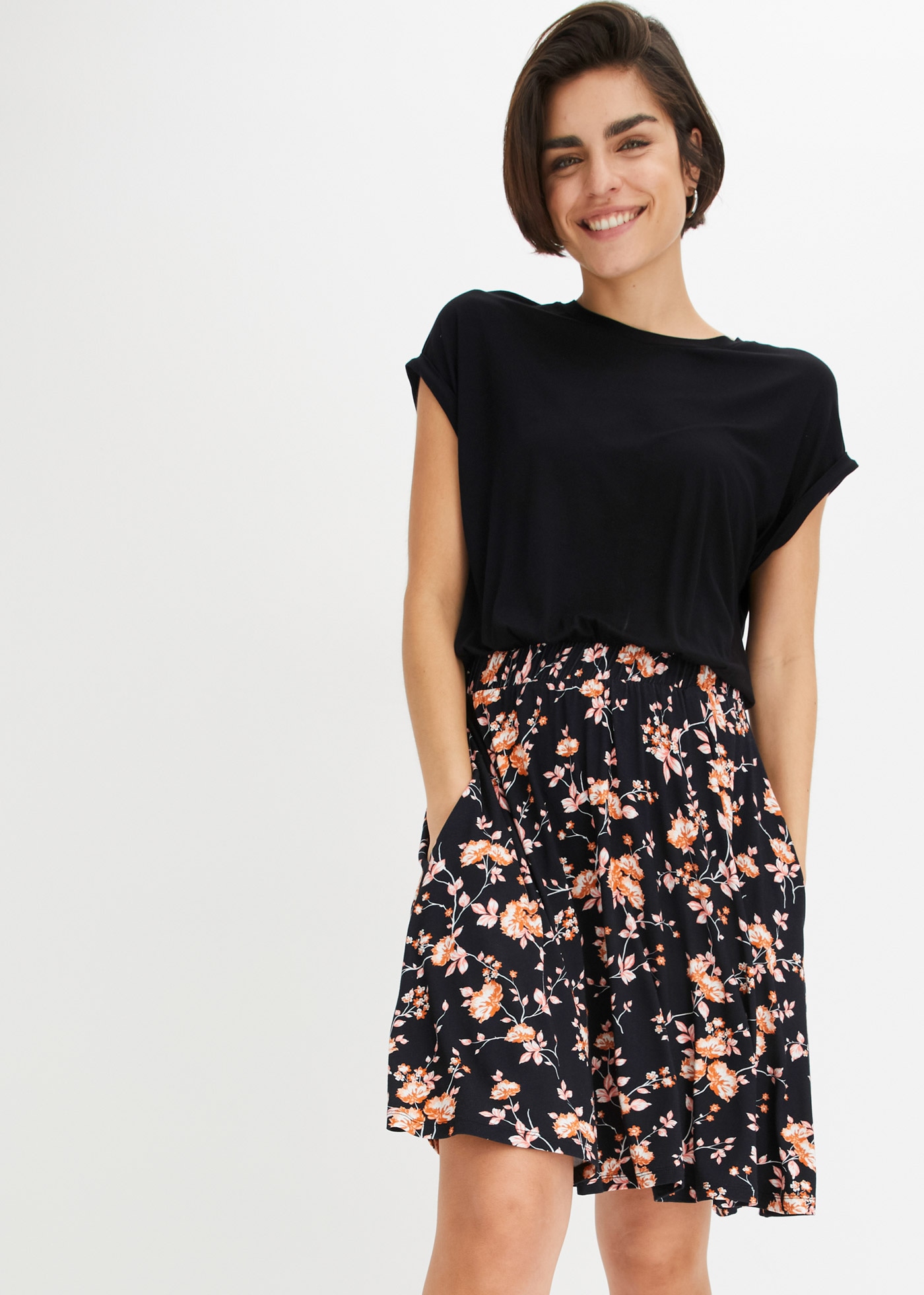 Image of bonprix Midikleid für femininen Look, Jerseykleid, aus Viskose-Mix, bequeme Passform