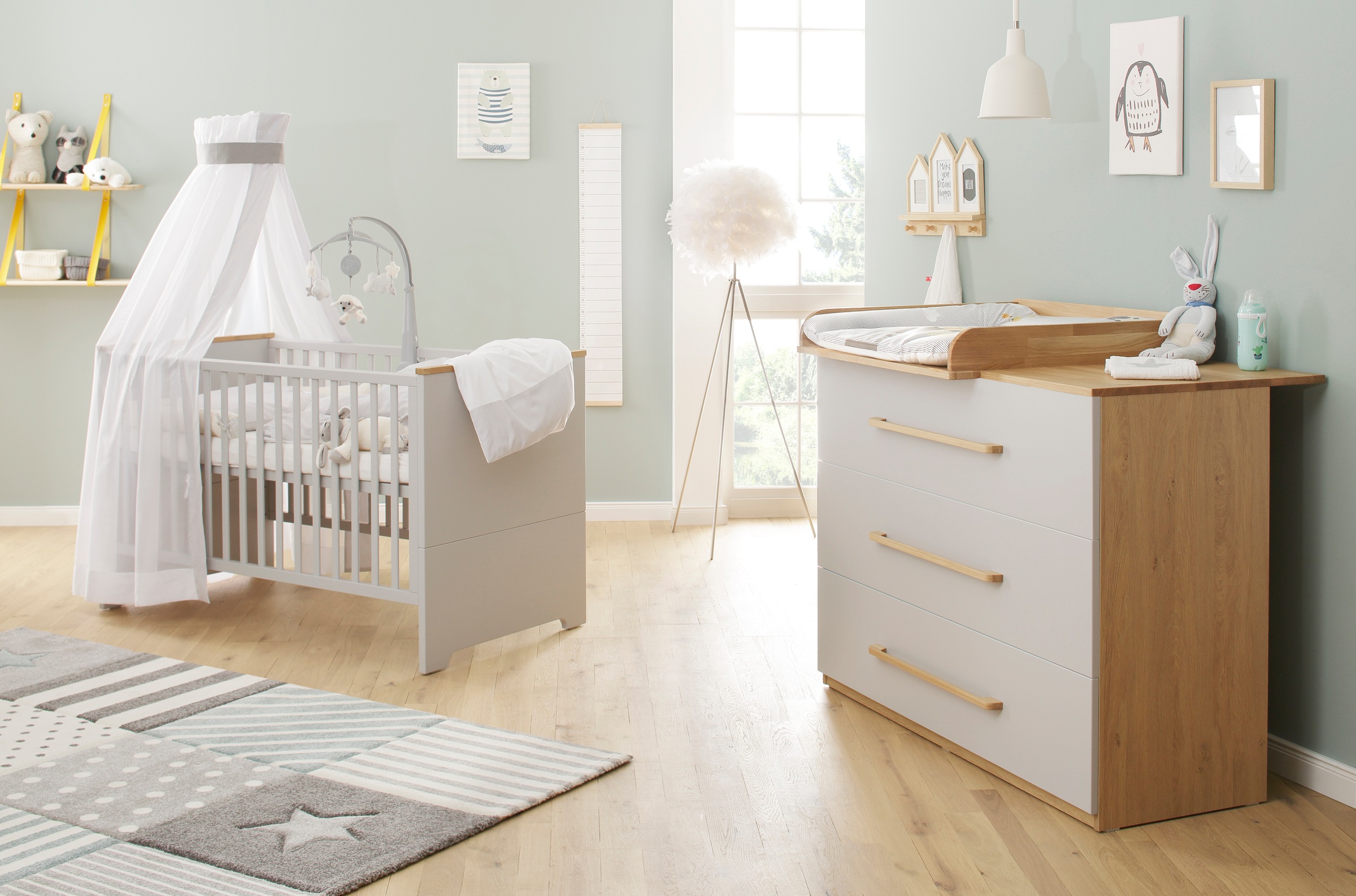 Image of Lüttenhütt Babymöbel-Set »Lauris, grau/eiche«, (Spar-Set, 2 St., Kinderbett, Wickelkommode), FSC®-Holz aus gewissenhaft bewirtschafteten Wäldern; mit Kinderbett und Wickelkommode bei Ackermann Versand Schweiz