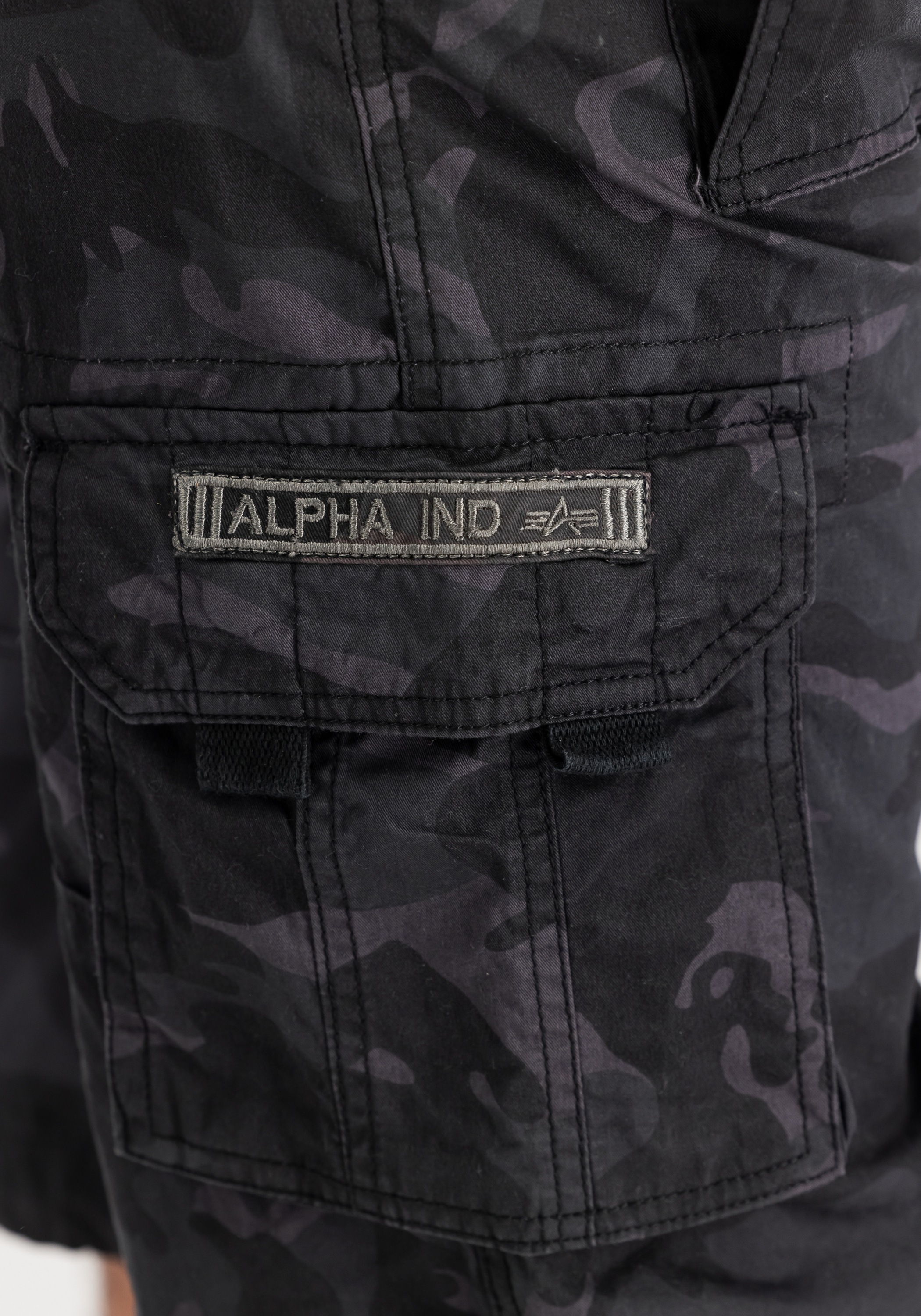 Alpha Industries Shorts »Jet Short Camo«