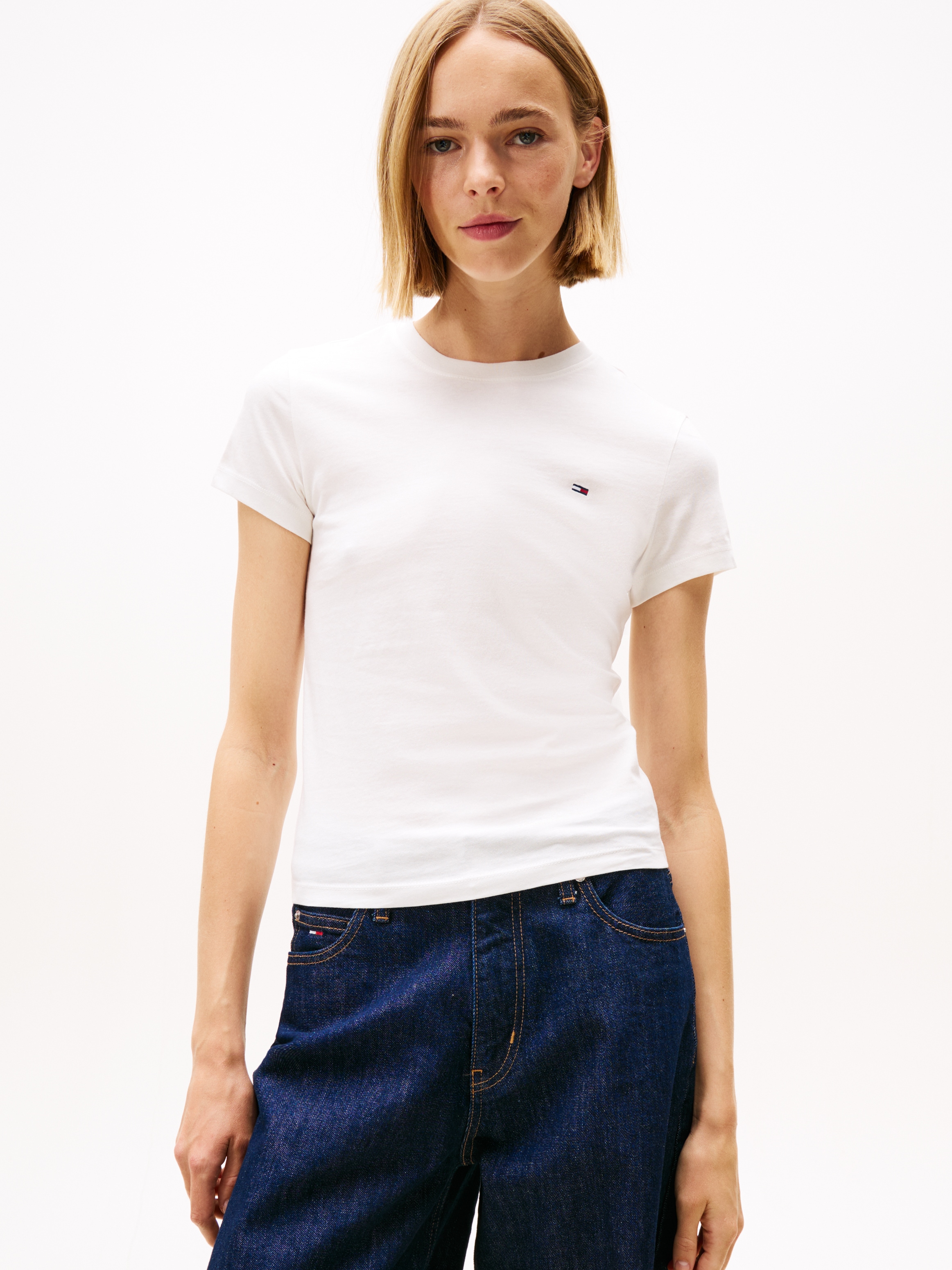 Tommy Jeans T-Shirt »TJW 2PACK C-NECK TEE«, (Packung, 2 tlg., 2er), mit Logo-Stickerei