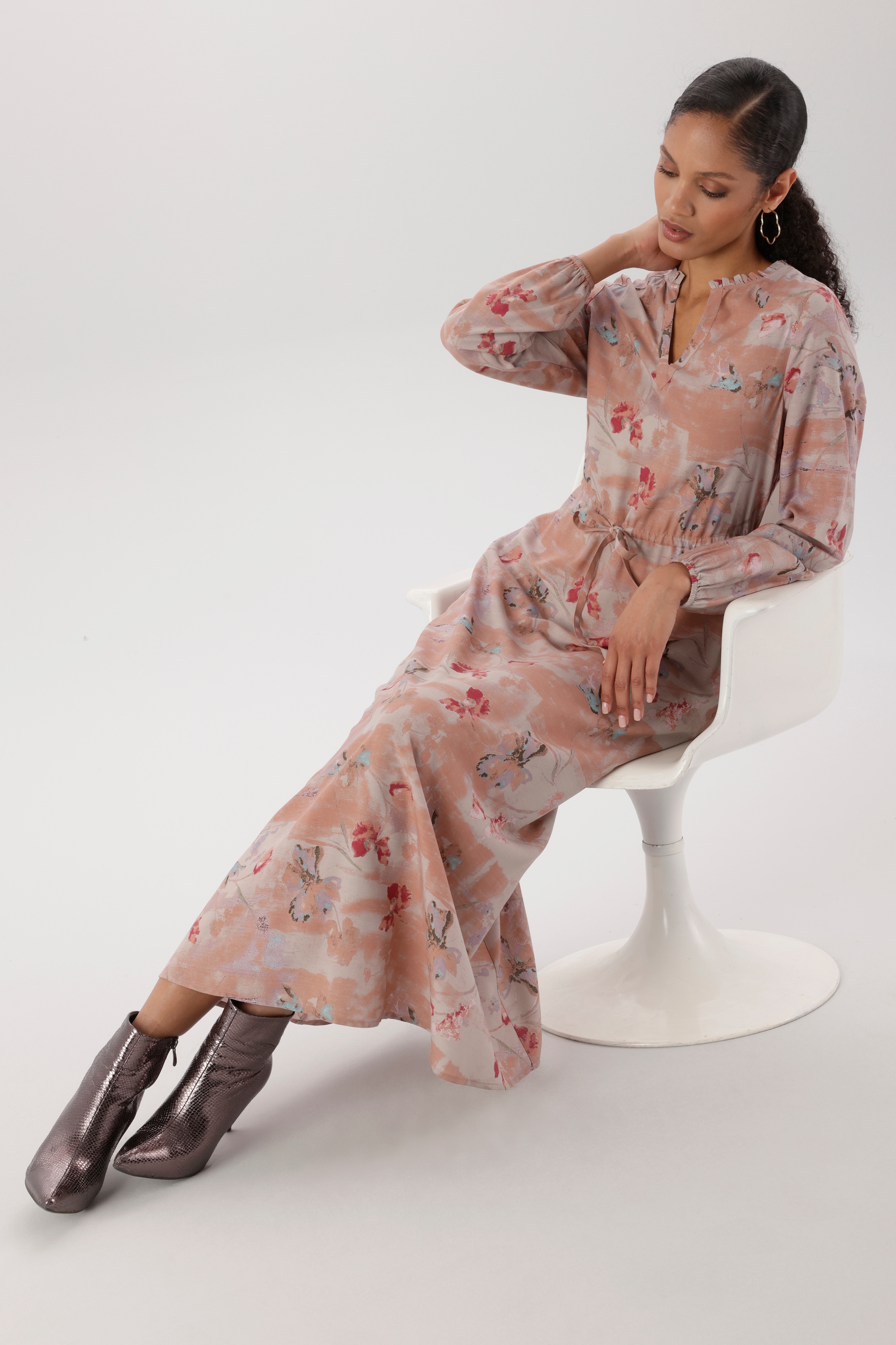 Aniston SELECTED Maxi robe
