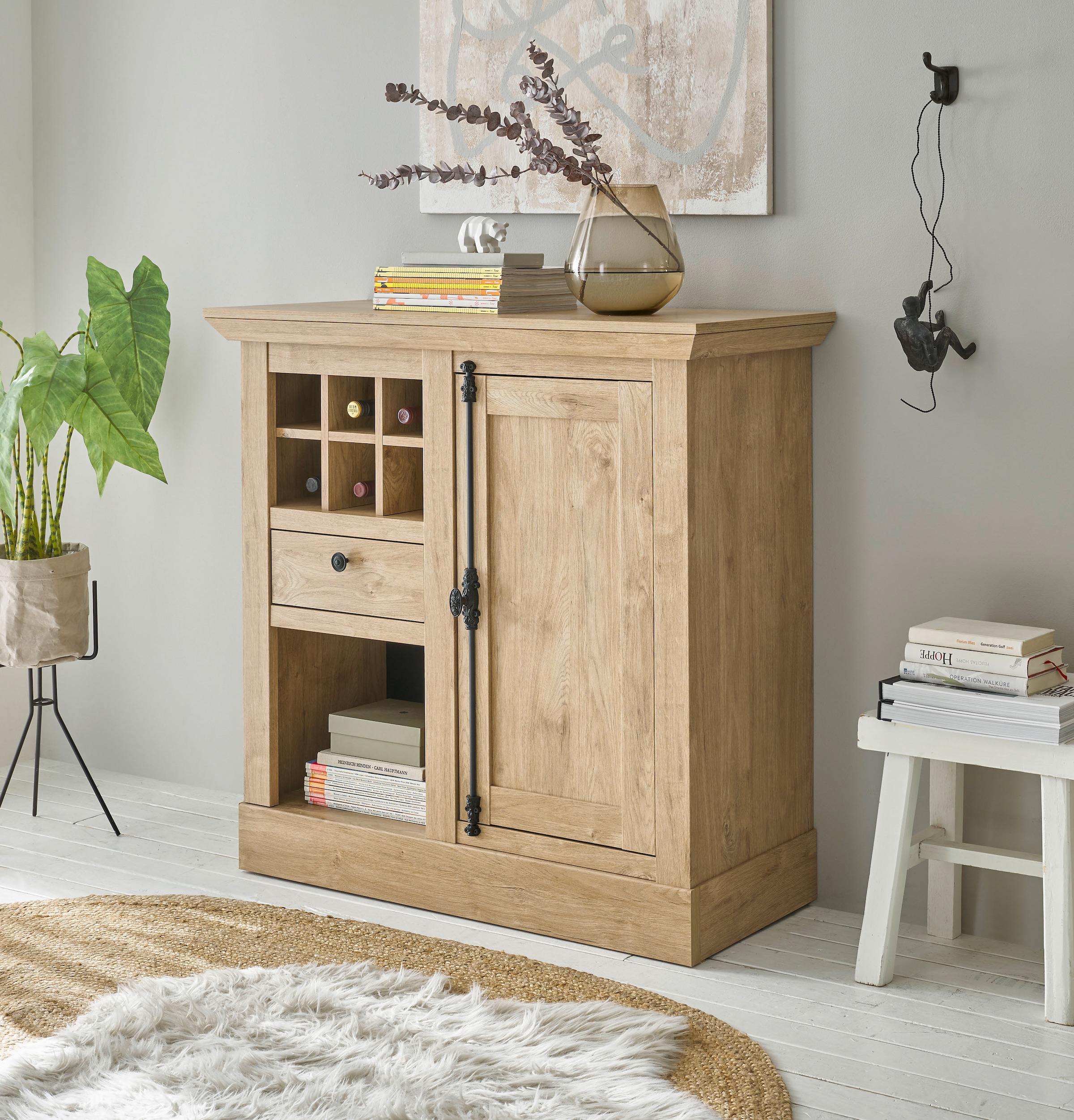 Image of Home affaire Highboard "Cornwall, Kommode im Landhausstil, Schrank, Sideboard, Eiche Dekor" 1 Stk. tlg. verschnörkelte Metallgriffe, ausreichend Stauraum, 105 cm breit