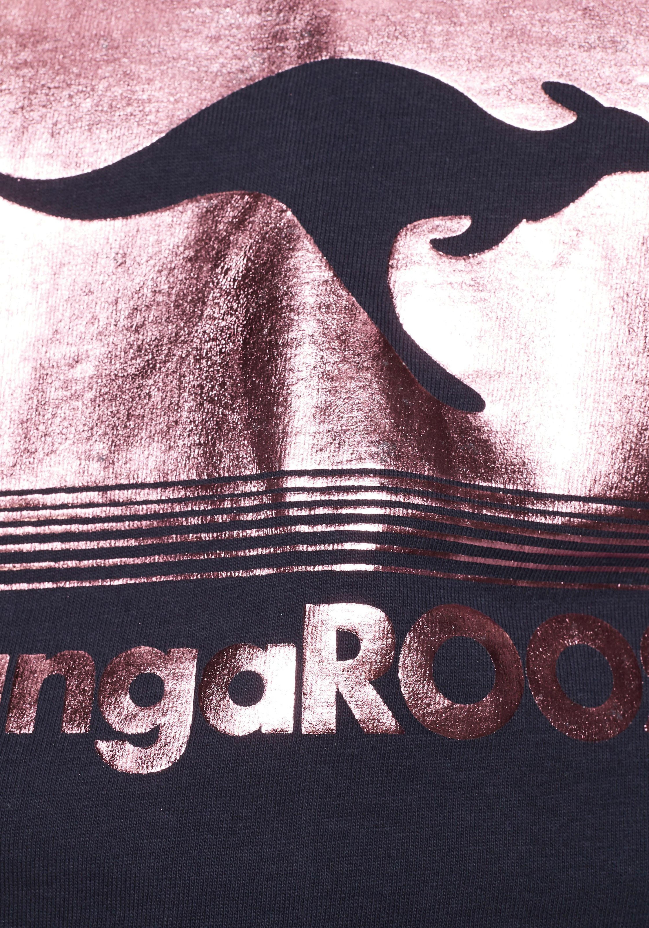 KangaROOS Langarmshirt, taillierter Schnitt, stylischer Print, Rundhalsausschnitt