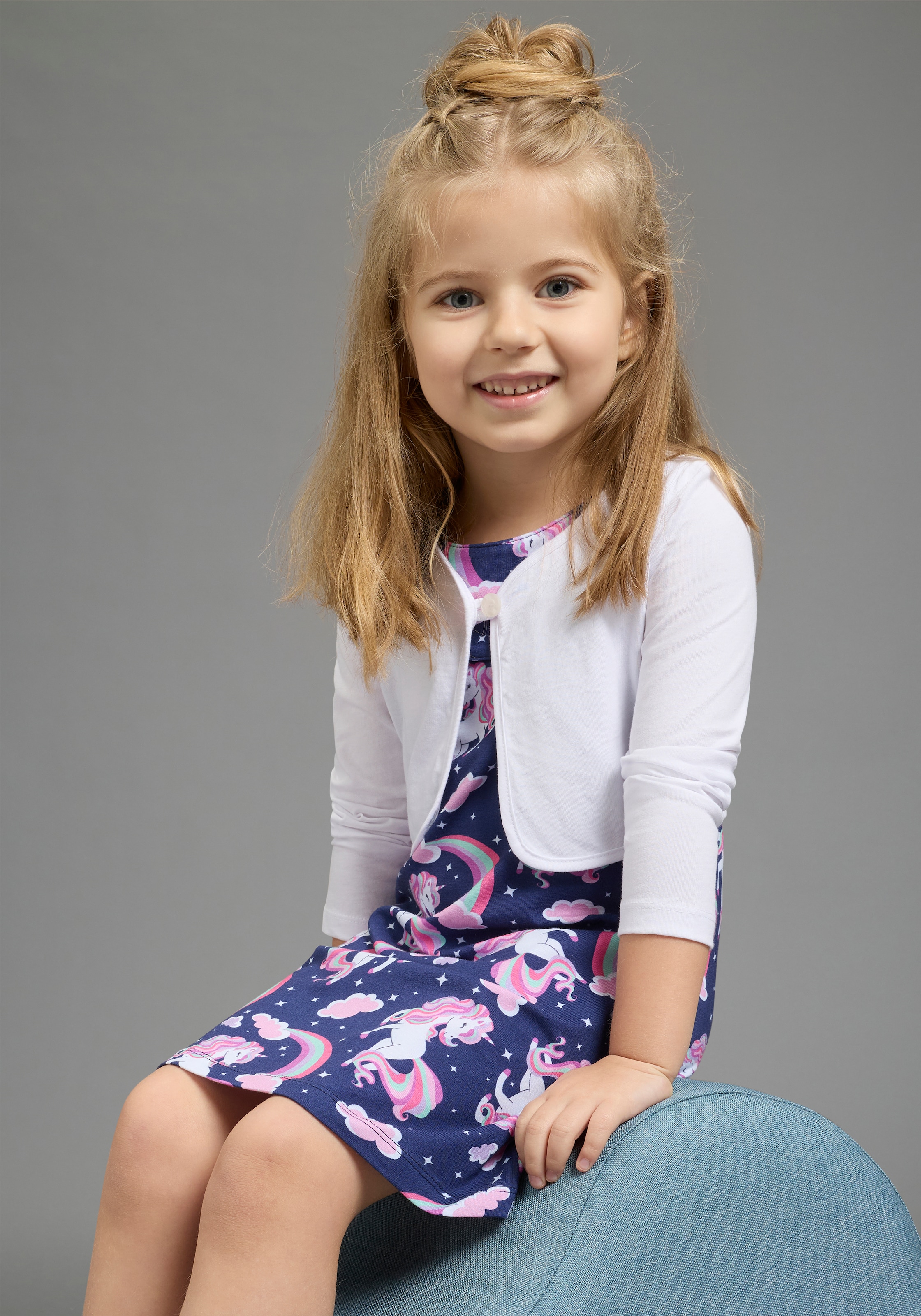 KIDSWORLD Bolero, Kleid & Leggings »2 tlg Set Kleid+Bolero Einhorn« Set, 2, 2 tlg. bedrucktes Design, aus Baumwollmischung, Single Jersey Material