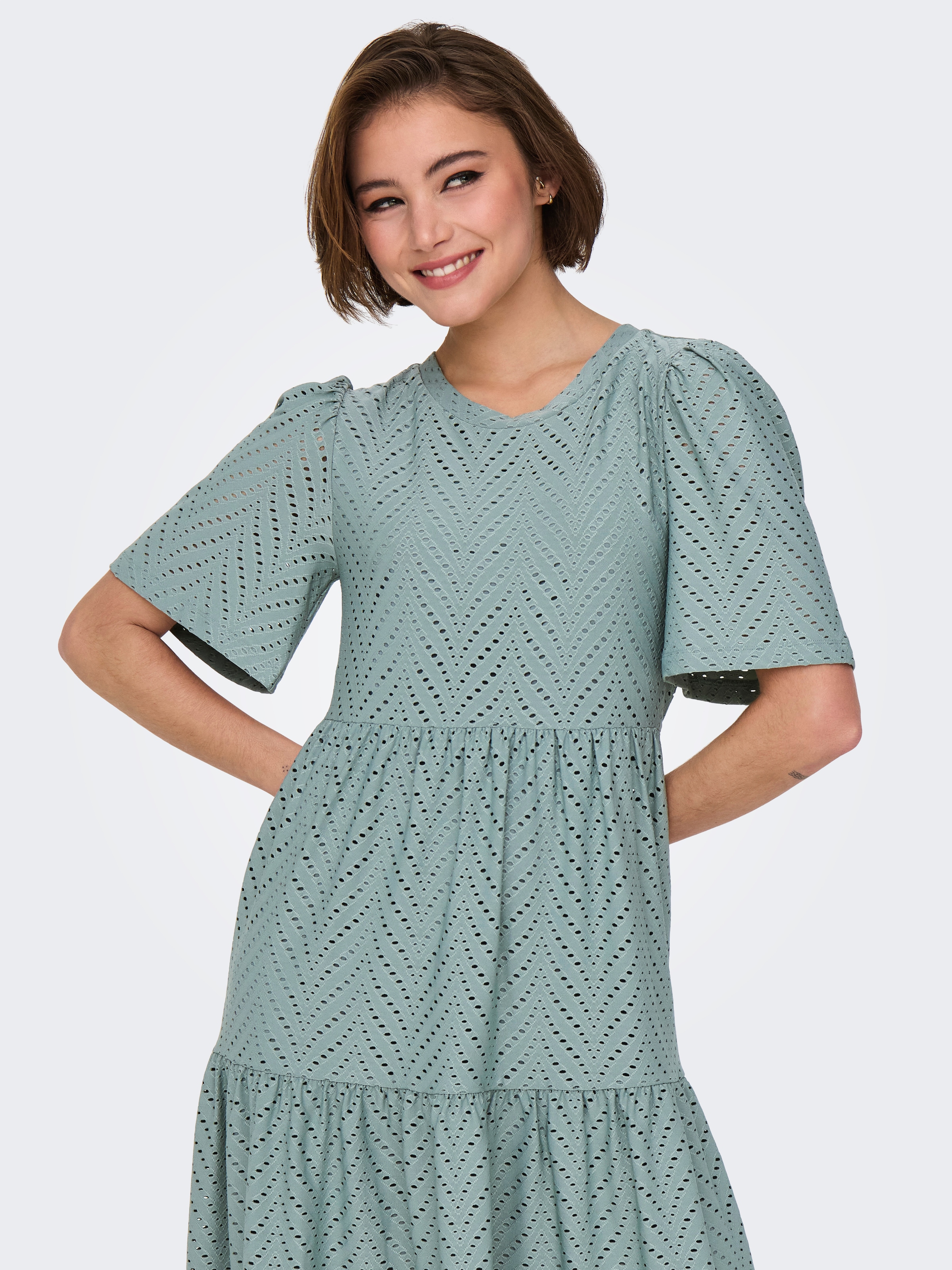 Image of JDY Minikleid "JDYCARLA CATHINKA S/S DRESS JRS NOOS" Kunstfaser, regular fit