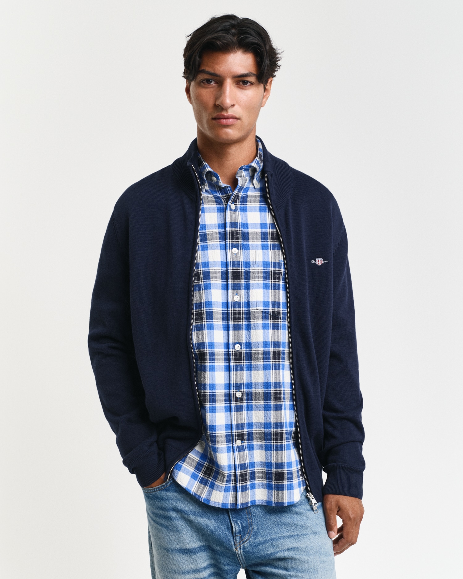 Gant Cardigan »CASUAL COTTON ZIP CARDIGAN« Mit Rippbündchen an Stehkragen, Ärmeln und Saum