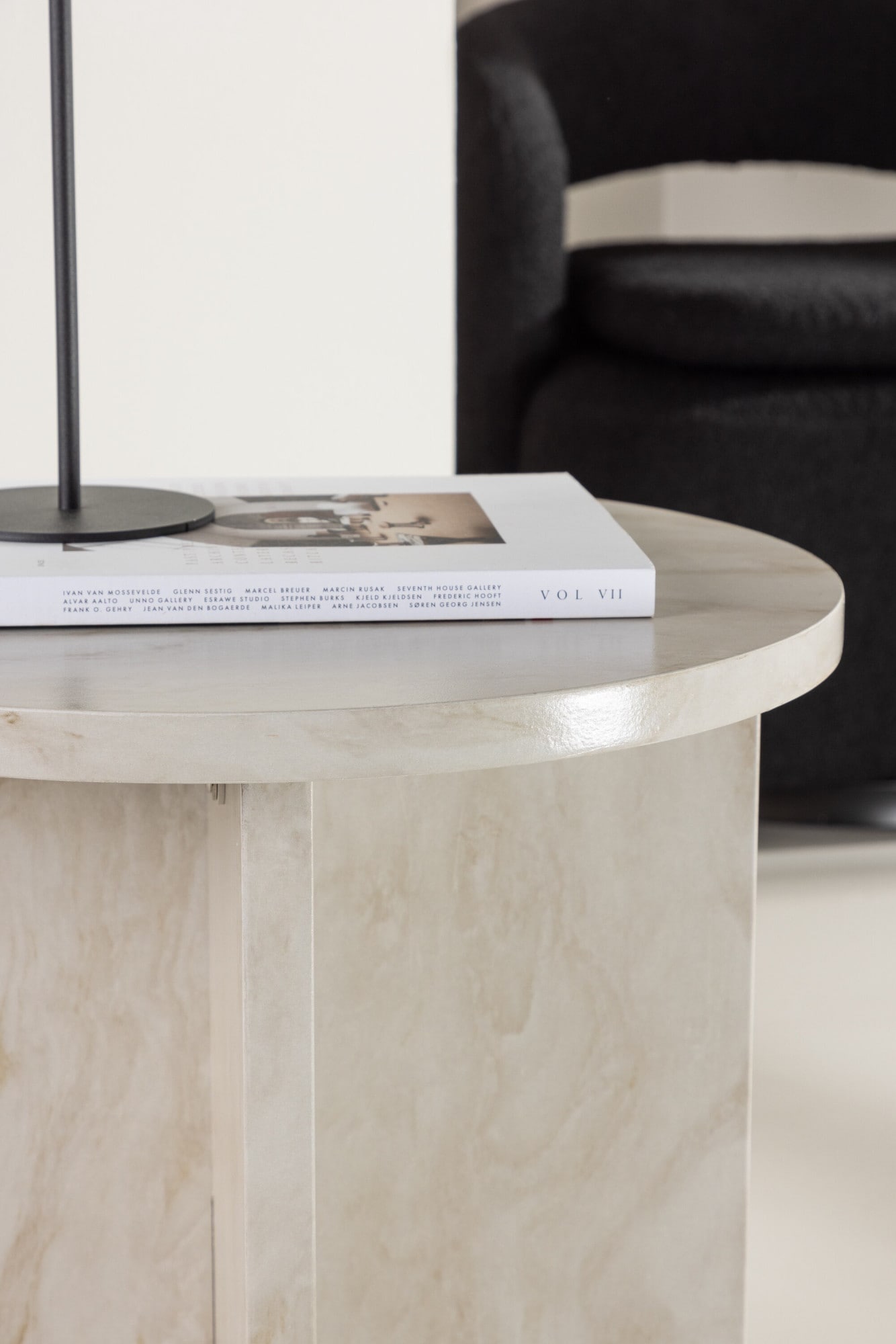 Venture Home Beistelltisch »Ålesund in Marmoroptik, pflegeleicht & modern, Ø50 cm« Ablagetisch, MDF, gewachst, rund, kompakt, anspruchsvoll