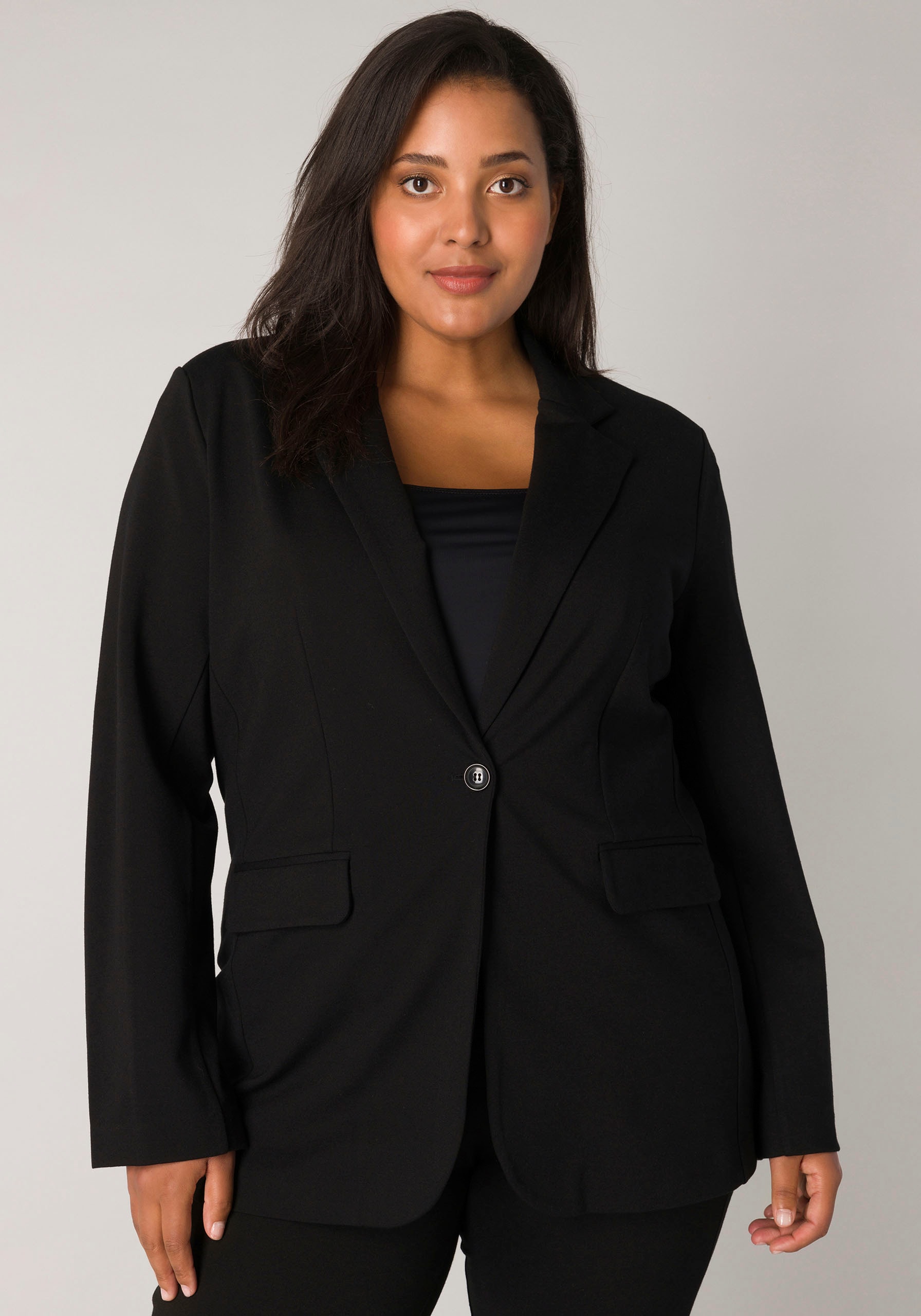 Image of Base Level Curvy Jerseyblazer mit Taschenklappen