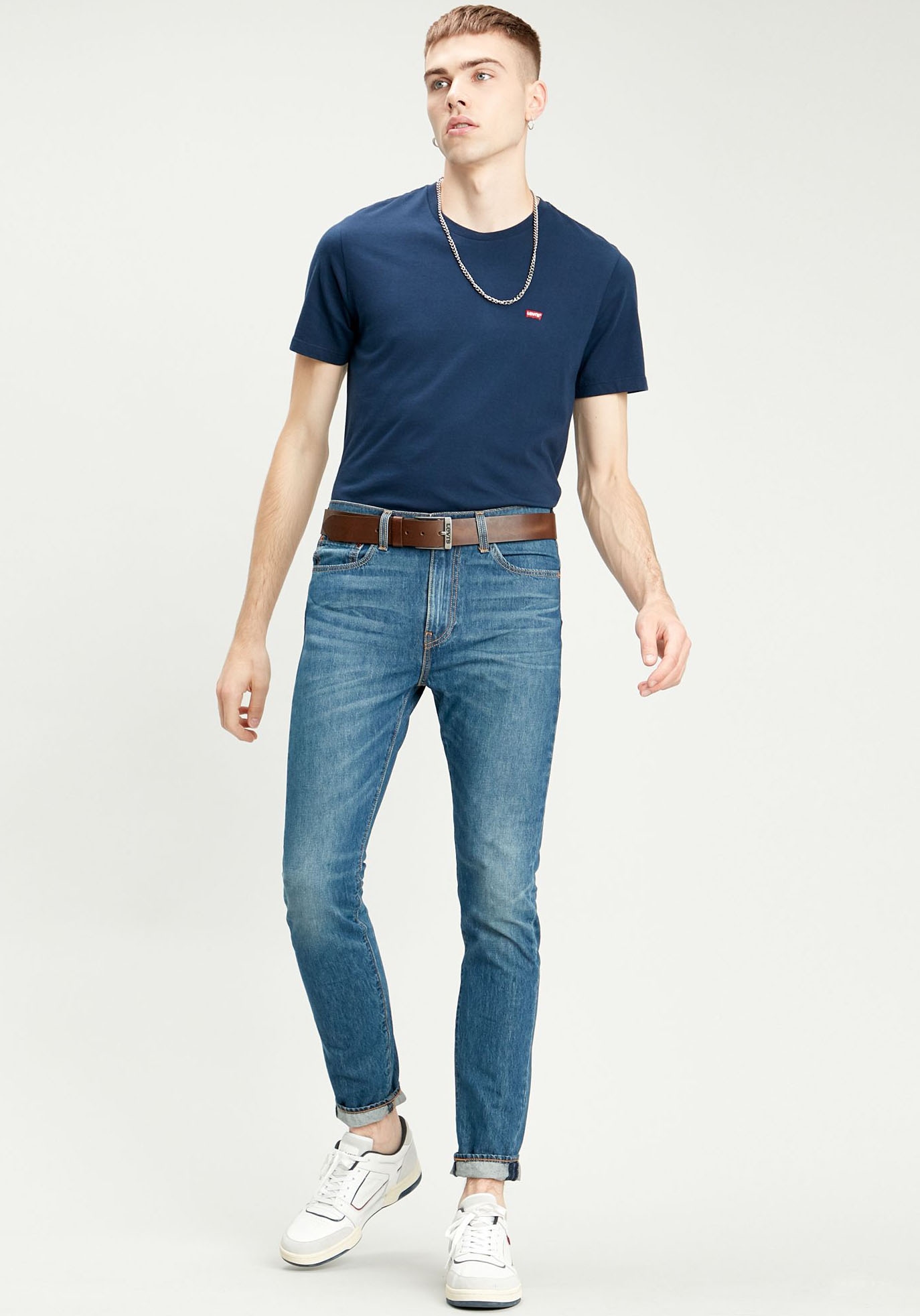 Levi's® Ledergürtel »NEW DUNCAN«, mit Logoprägung auf der Schliesse