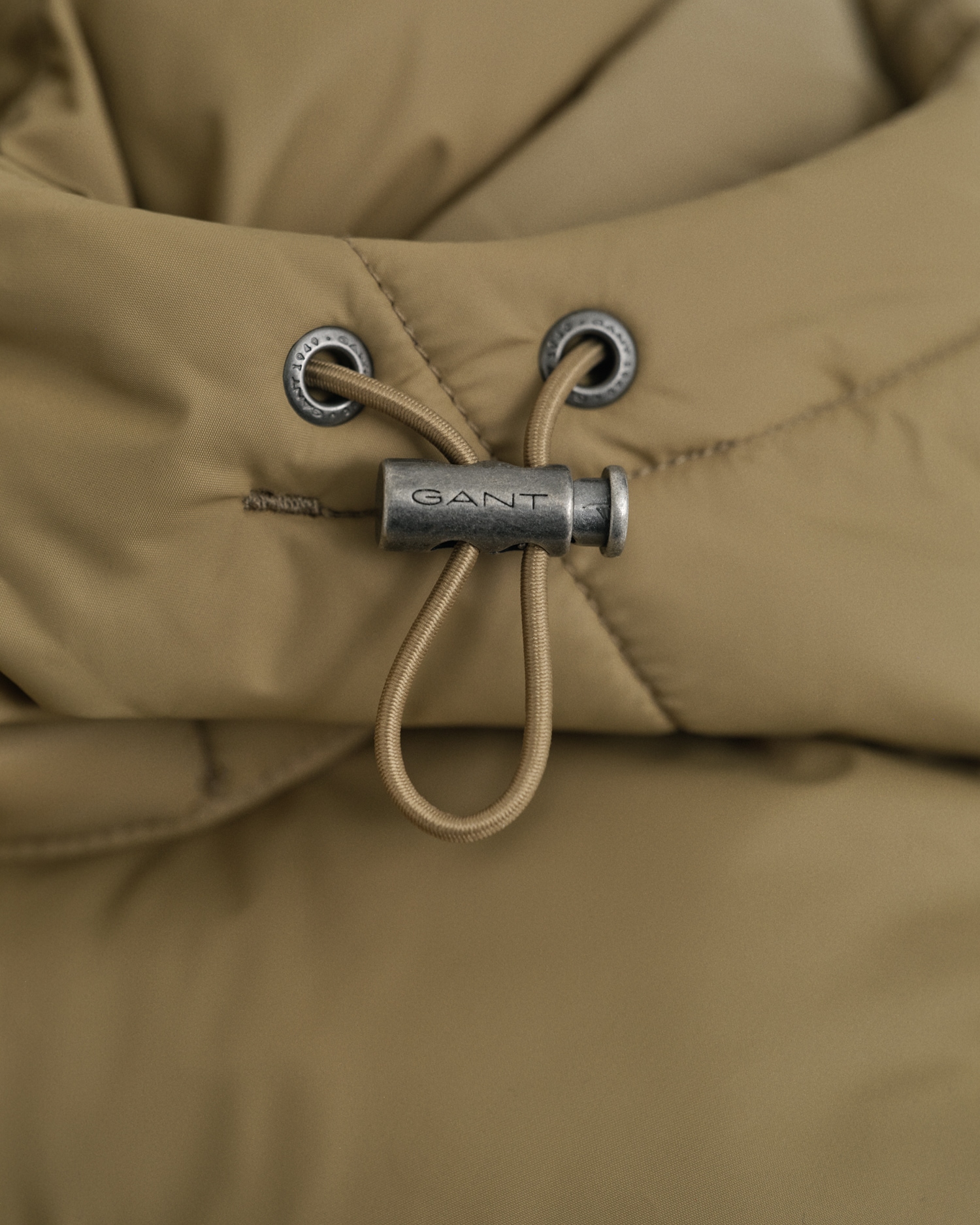 Gant Steppweste »ACTIVE CLOUD« mit abnehmbarer Kapuze regular fit, 2-Wege-Reissverschluss