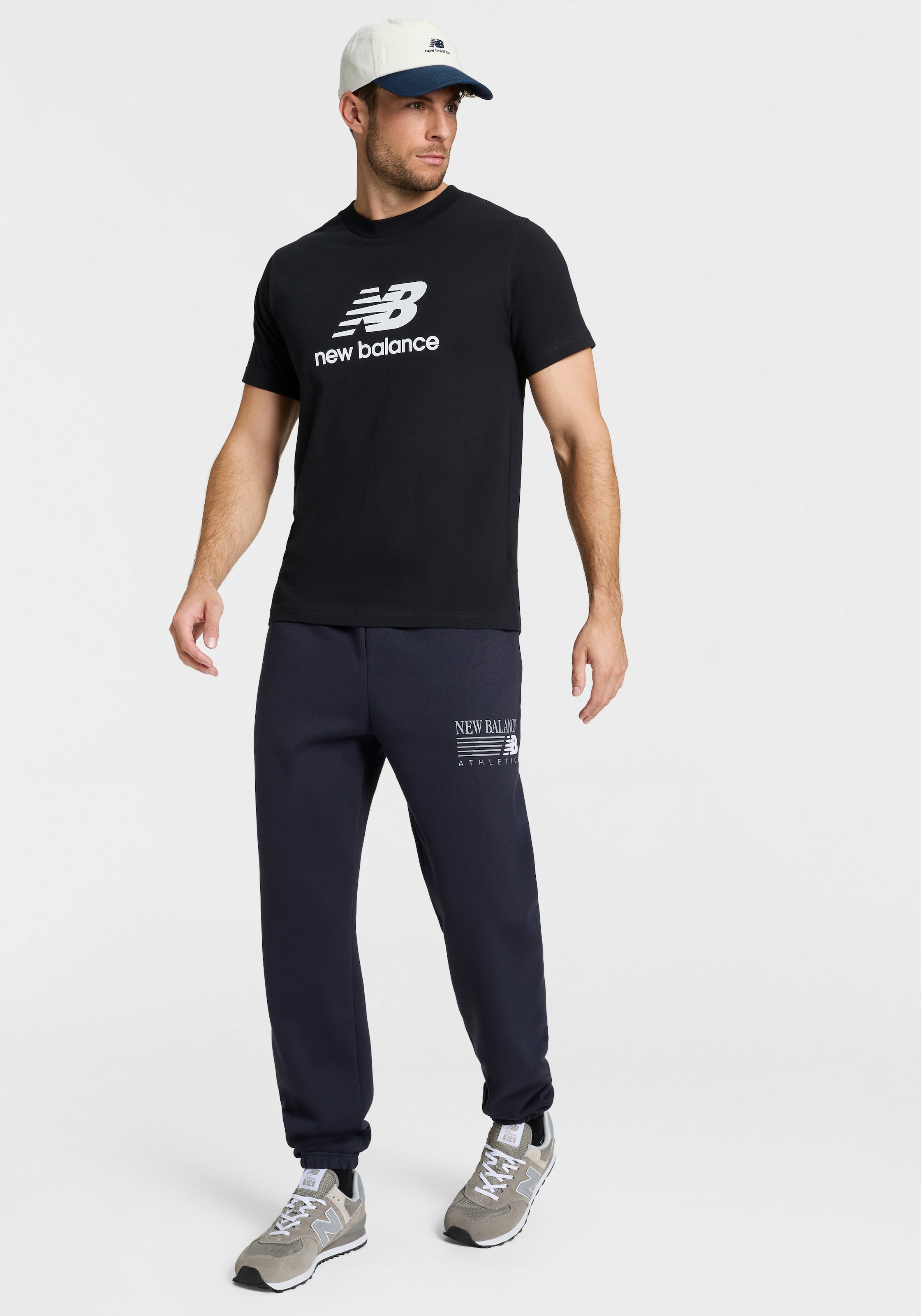 Image of New Balance Sweathose "REIMAGINED GRAPHIC FLEECE JOGGER"