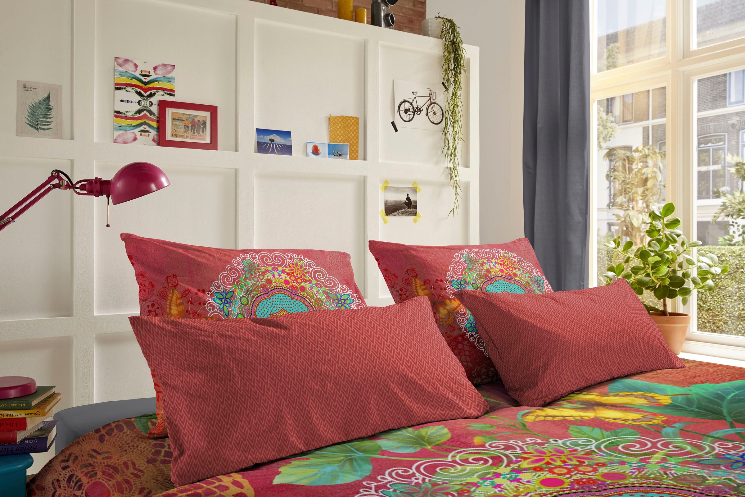 hip Wendebettwäsche »Novali«, Mako-Satin, 135x200, Reissverschluss, Wende, Mandala Blumen, Terrakotta