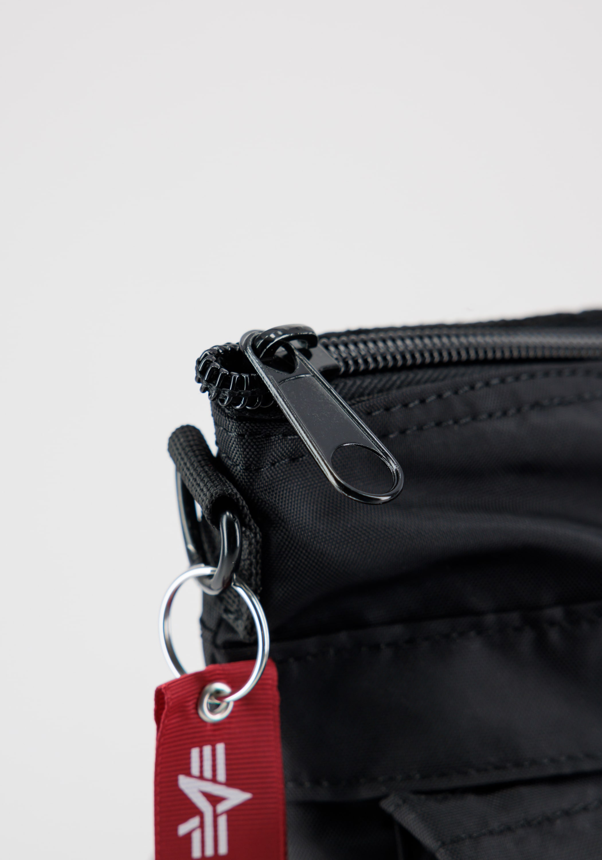 Alpha Industries Tragetasche »Alpha Industries Accessoires - Bags Label Helmet Bag«
