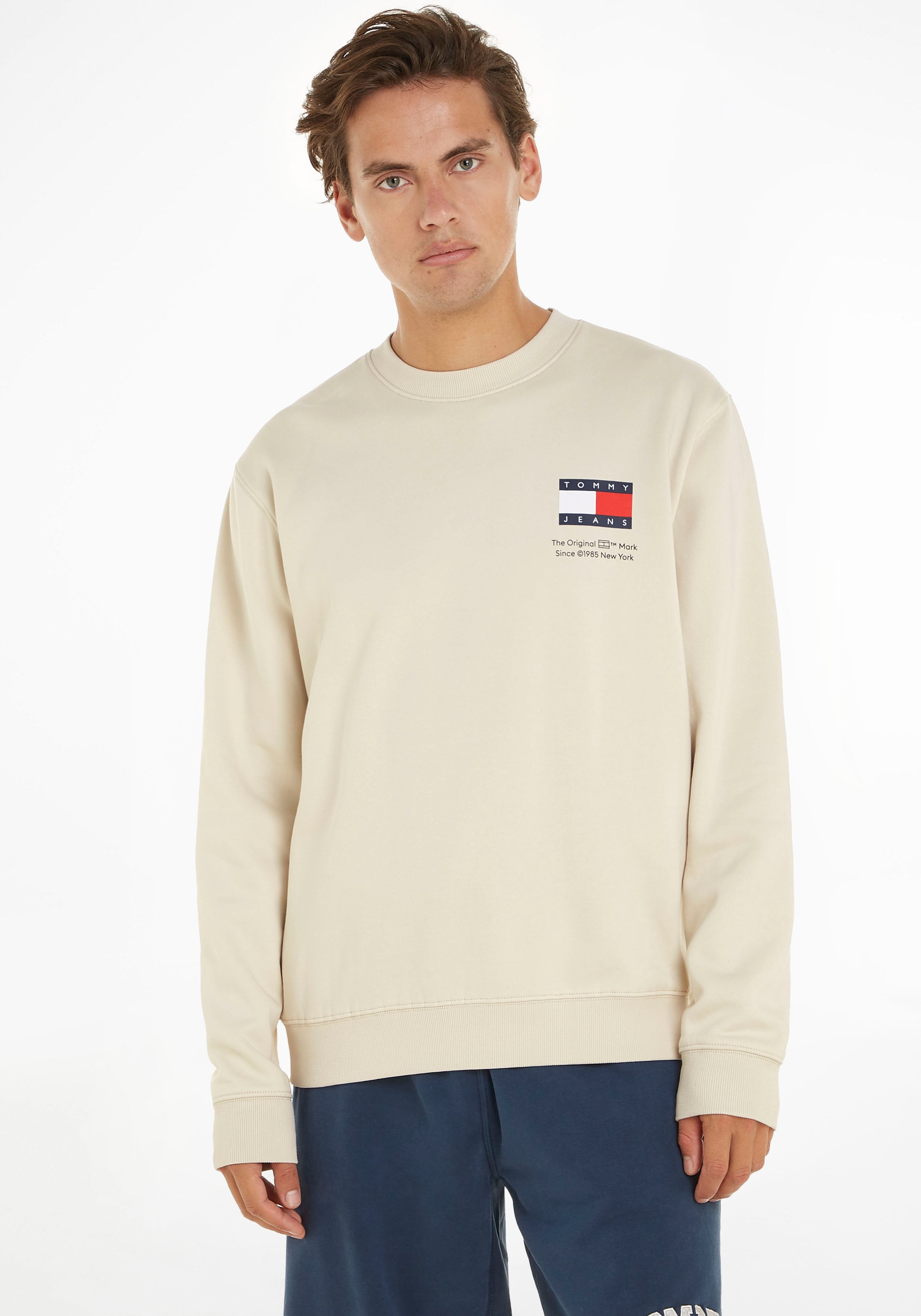 Sweatshirt »TJM REG ESSENTIAL FLAG CNECK EXT«