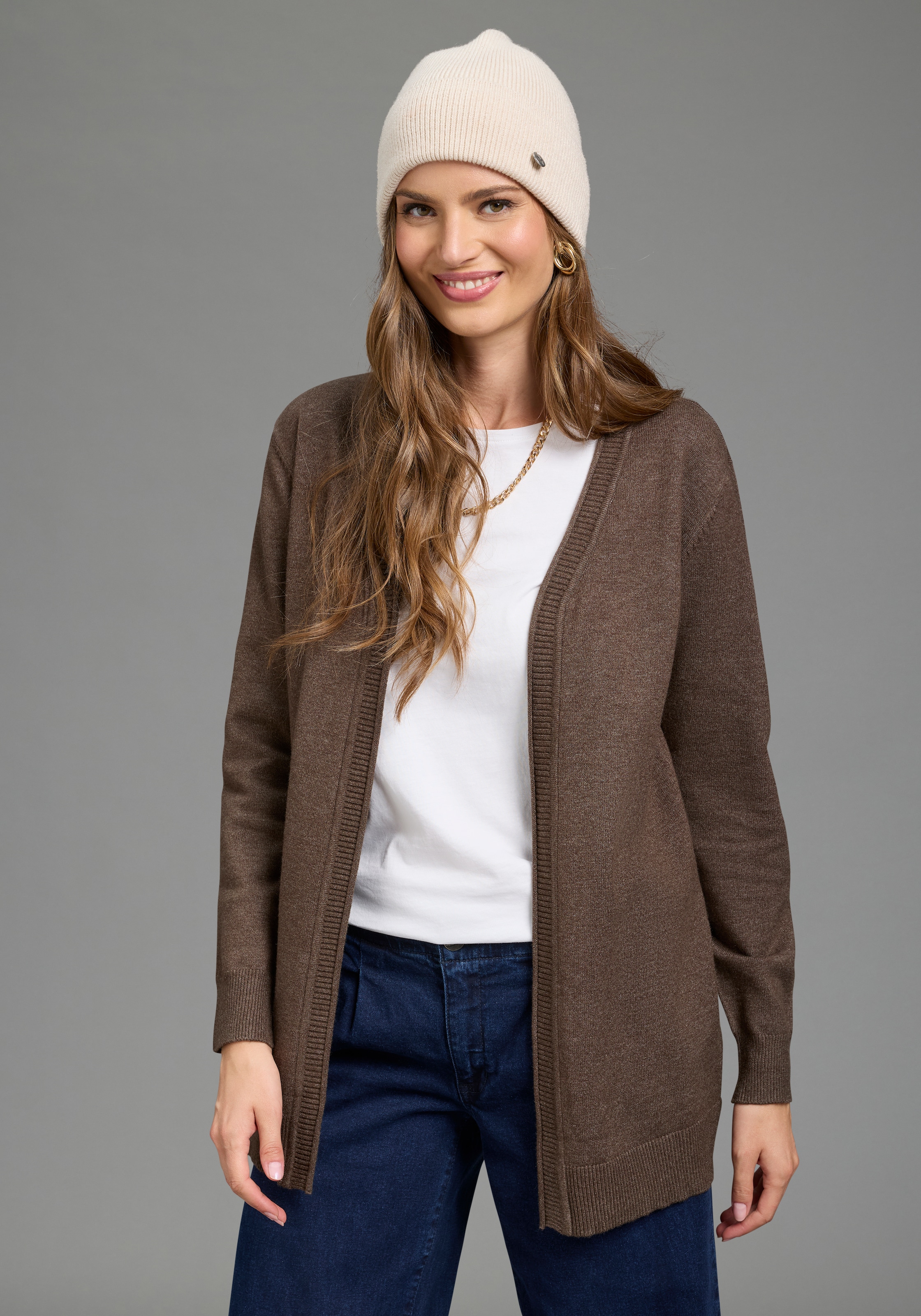 Image of Laura Scott Strickjacke "mit figurumspielender Passform" mit Struktur-Details, aus weicher Viskosemischung