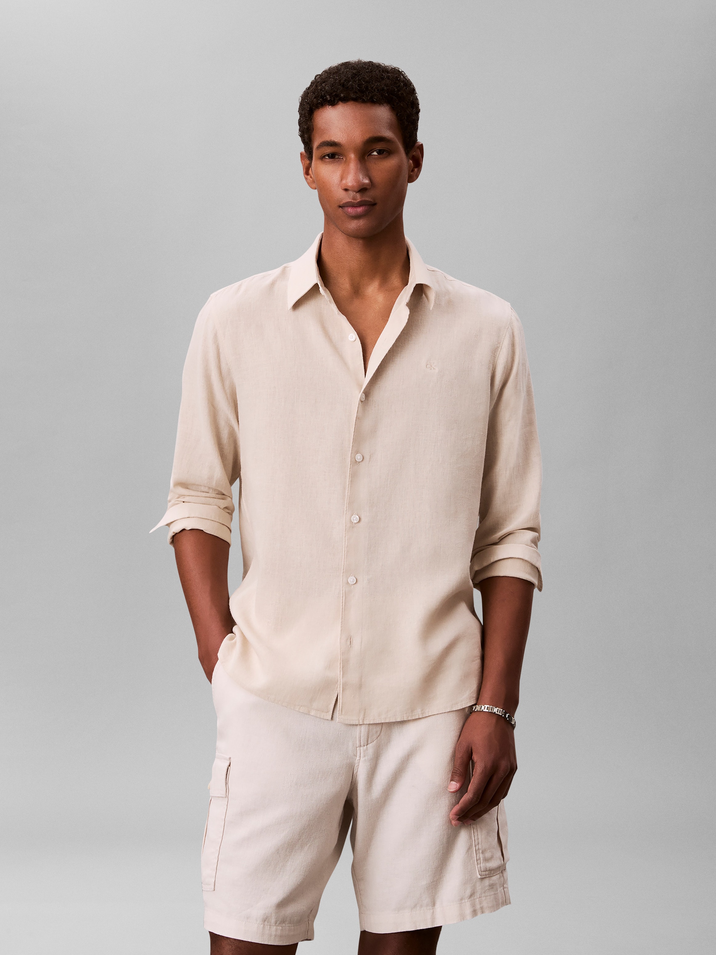Calvin Klein Leinenhemd »SOLID LINEN CLASSIC« Kentkragen, Regular Fit, Leinen-Viskosemix