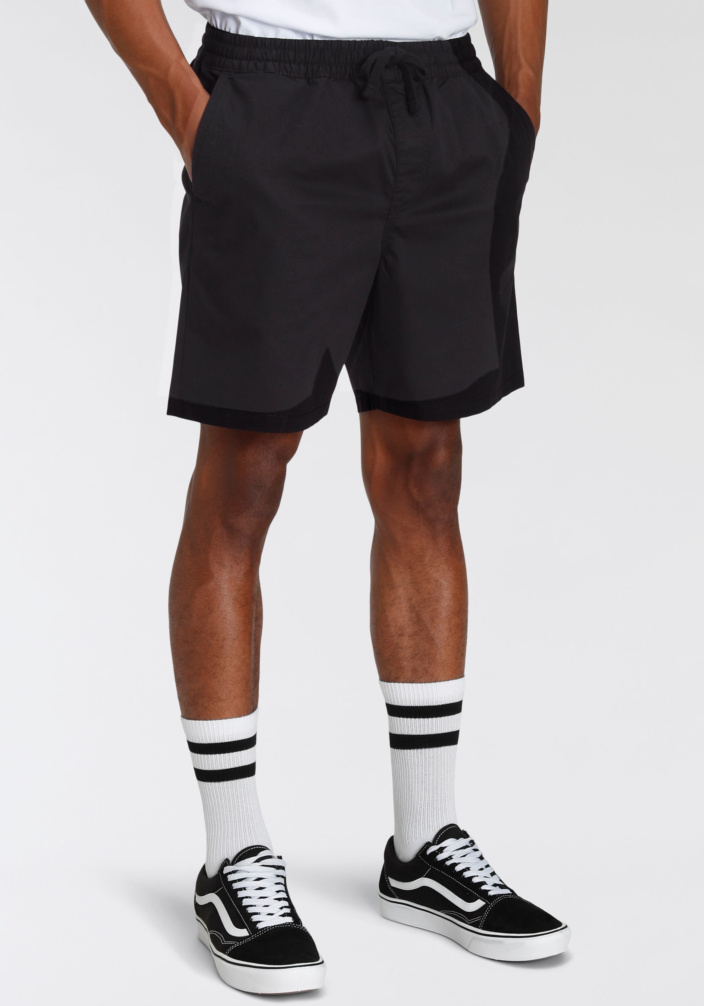 Image of Vans Shorts "MN RANGE SALT WASH RELAXED ELASTIC SHORT" mit Eingrifftaschen und Gesässtaschen, gerade Beinform