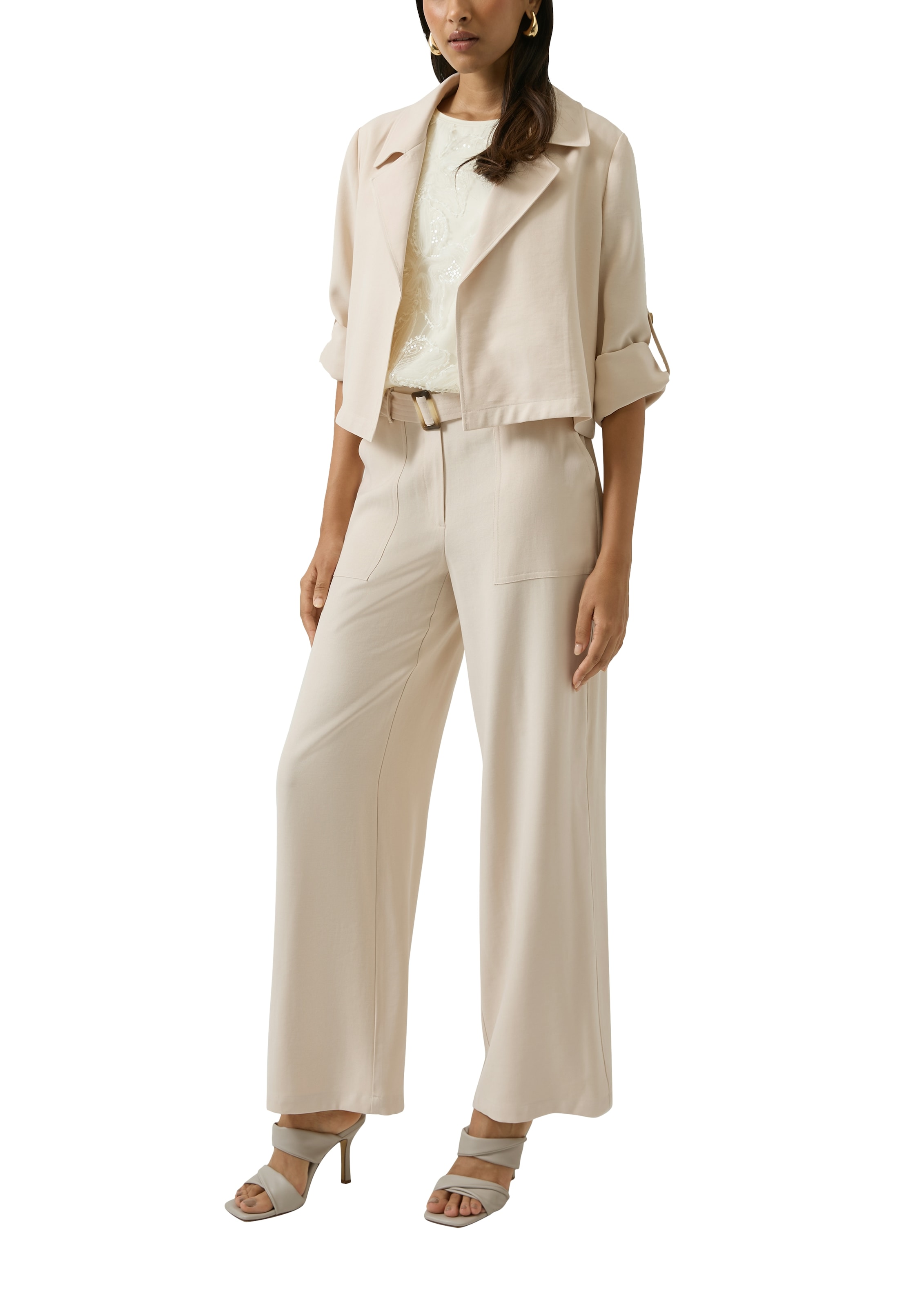 s.Oliver BLACK LABEL T-shirt à paillettes mit floralen Applikationen und Pailetten