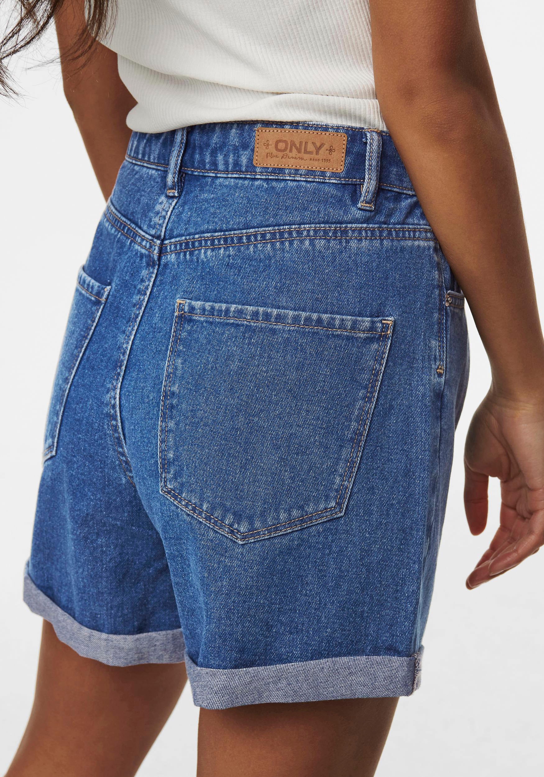 ONLY Short »ONLVEGA HW MOM DNM SHORTS NOOS«  Coton, coupe régulière, taille haute
