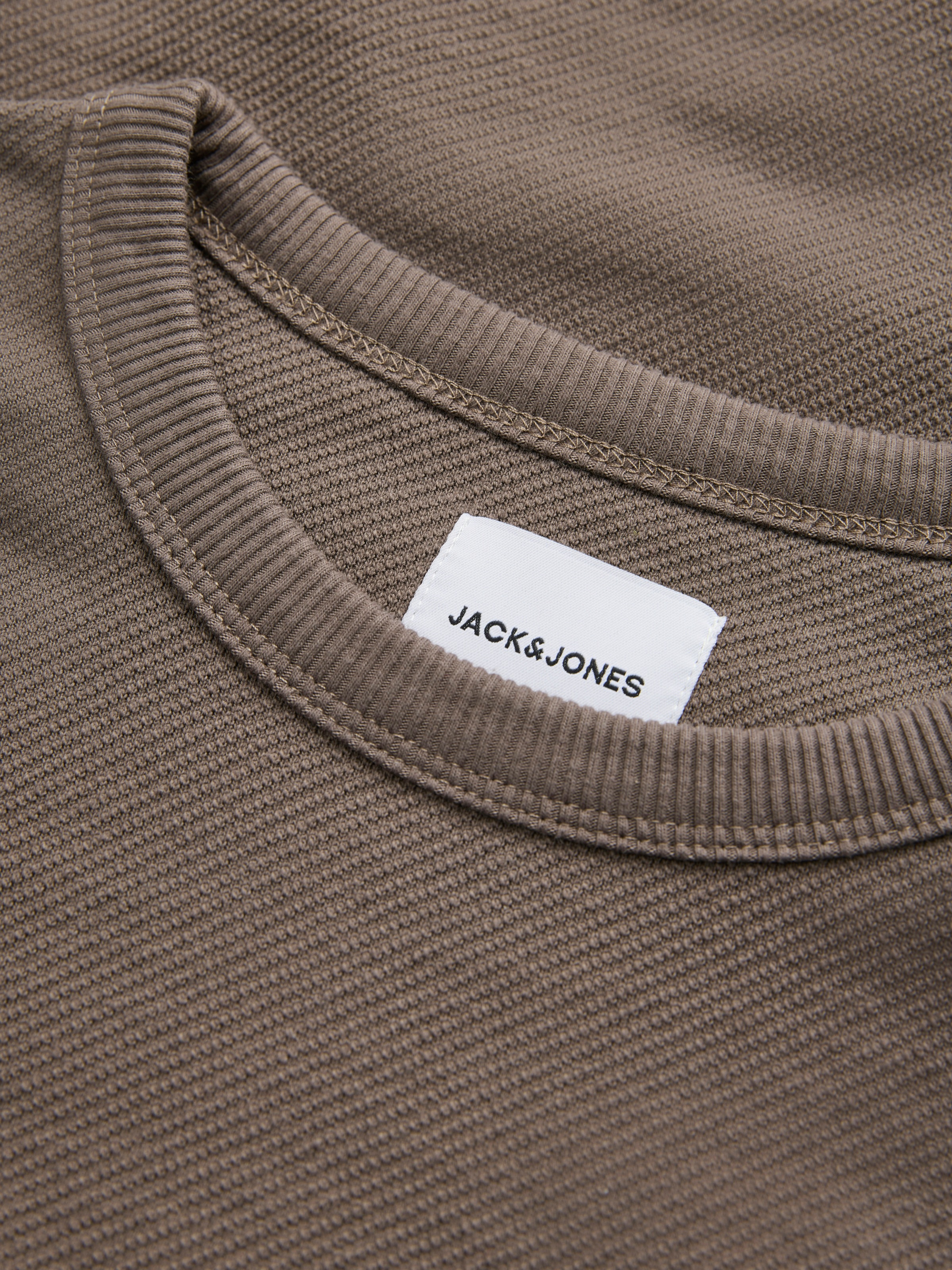 Jack & Jones Sweatshirt »JJEDOVER CLASSIC SWEAT CREW NECK SN«, mit Markenlabel

