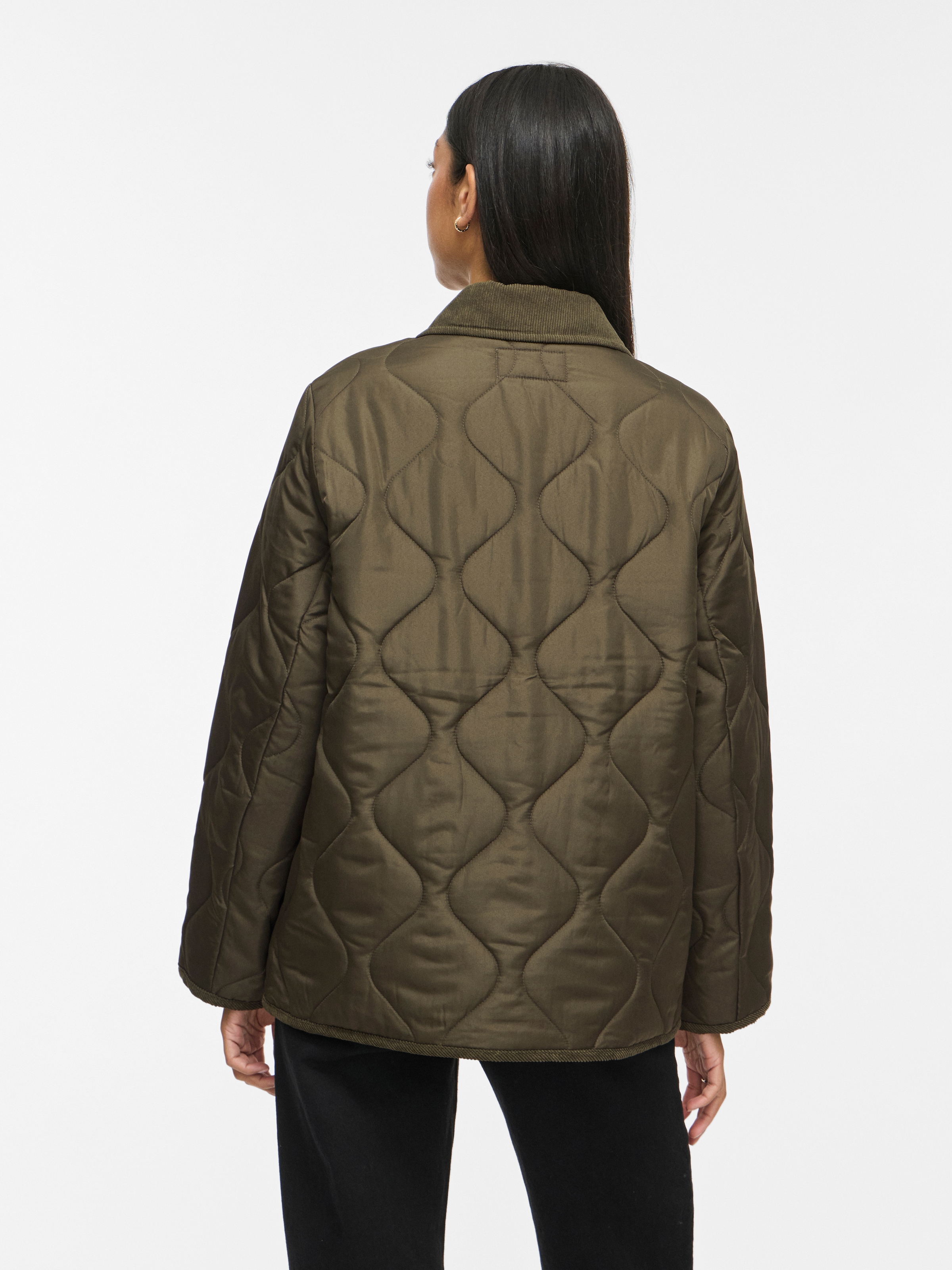 Vila Veste matelassée »VITATE L/S QUILT DETAIL JACKET - NOOS« fibre synthétique