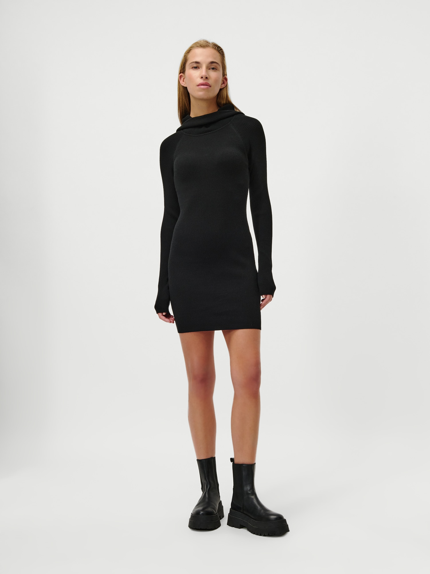 LeGer Robe en tricot »Mathilde, LeGer by Lena Gercke« Sans poches mit Kapuze, körpernahe Passform