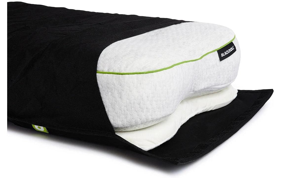 Blackroll Nackenkissen »Blackroll Recovery Pillow Plus 40 x 60 cm« Anpassbares Nackenstützkissen mit Memory-Schaum und Travel Bag
