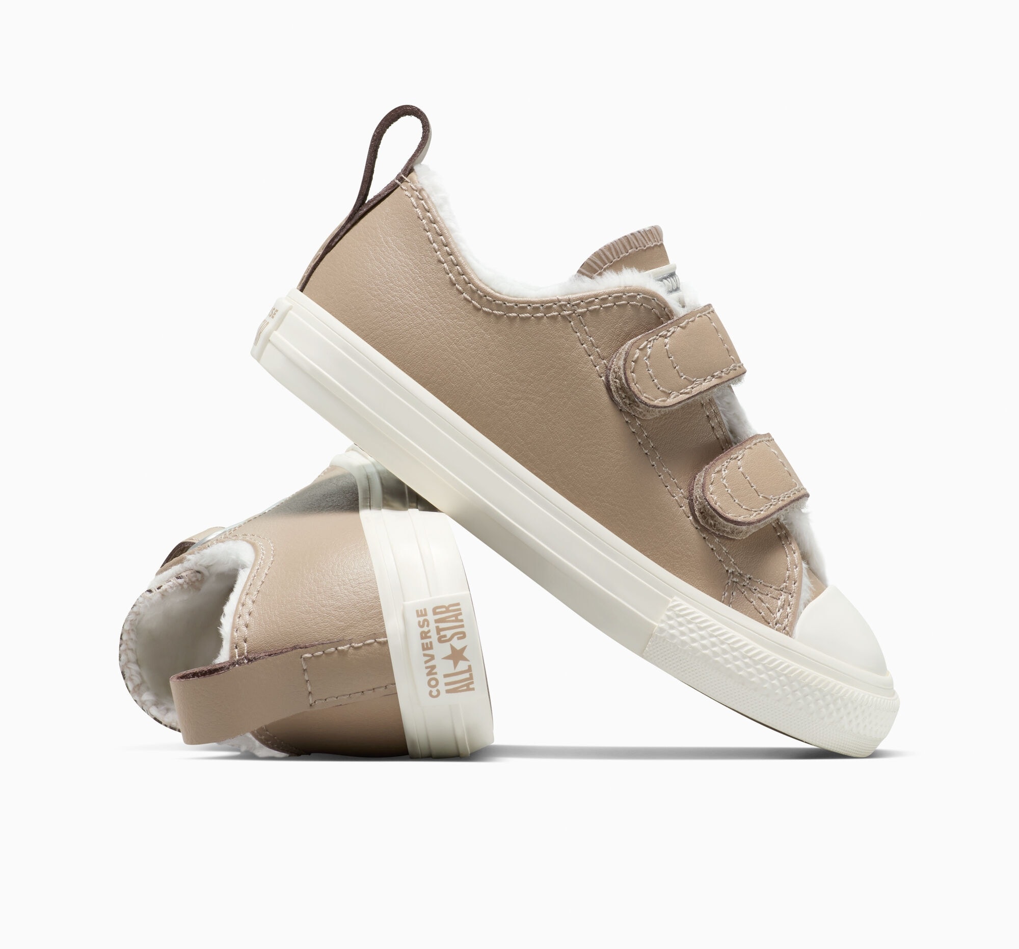 Converse Sneaker »CHUCK TAYLOR ALL STAR 2V«  Winterschuhe, gefüttert