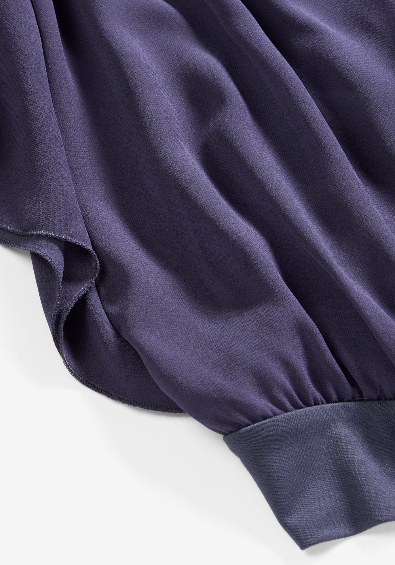 bonprix Chiffonbluse »Chiffonbluse mit Untertop« Oversize-Passform, für festliche Anlässe, mit elastischem Bund