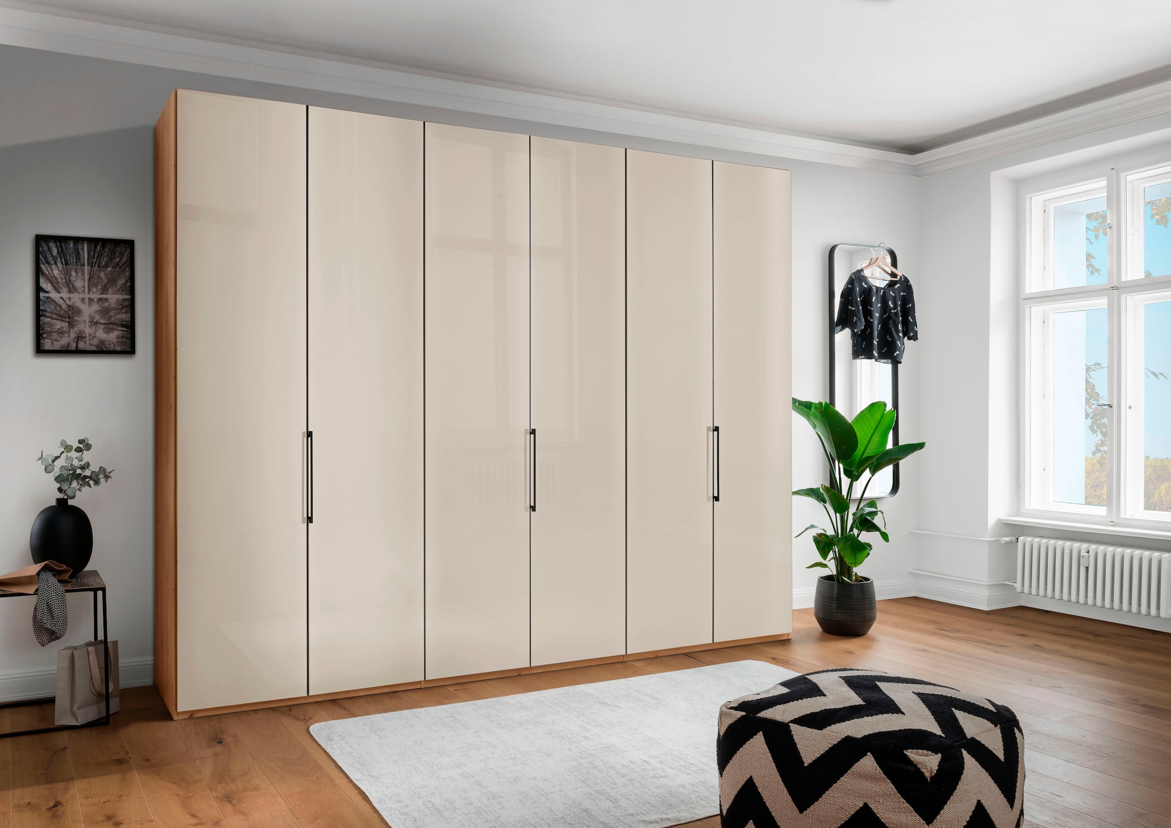 Image of WIEMANN Kleiderschrank "Monaco, Kleiderschrank, Schrank, Wäscheschrank, mit edler Glasfront" 2 Breiten, 2 Höhen 216/236 cm auswählbar, MADE IN GERMANY, hochwertigen Beschläge inkl. Türdämpfung, variable Inneneinteilung
