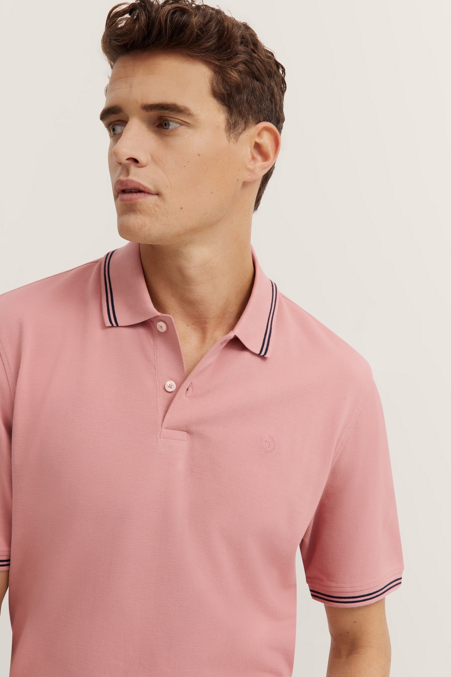 bugatti Poloshirt mit Kontraststreifen und Bruststickerei