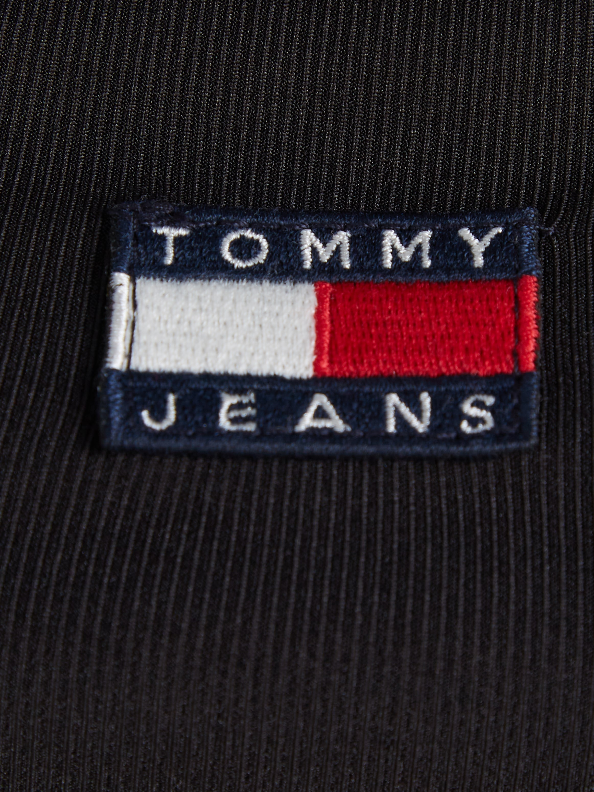 Tommy Jeans T-Shirt »TJW SLIM RIB BADGE STRAP SS EXT«, mit Tommy Jeans Markenlabel
