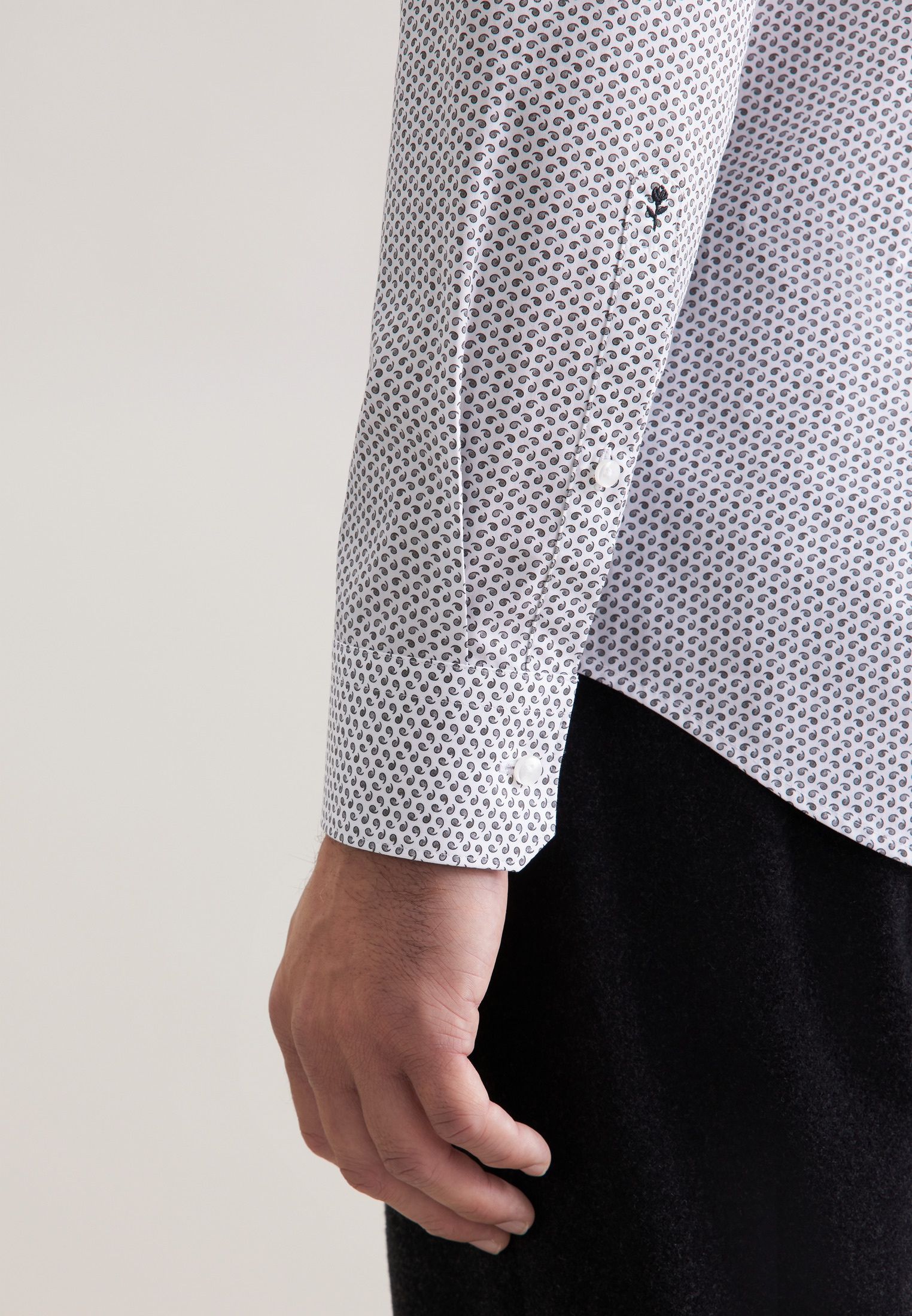 seidensticker Businesshemd »Schwarze Rose« Slim 1/1 Kentkragen Druck