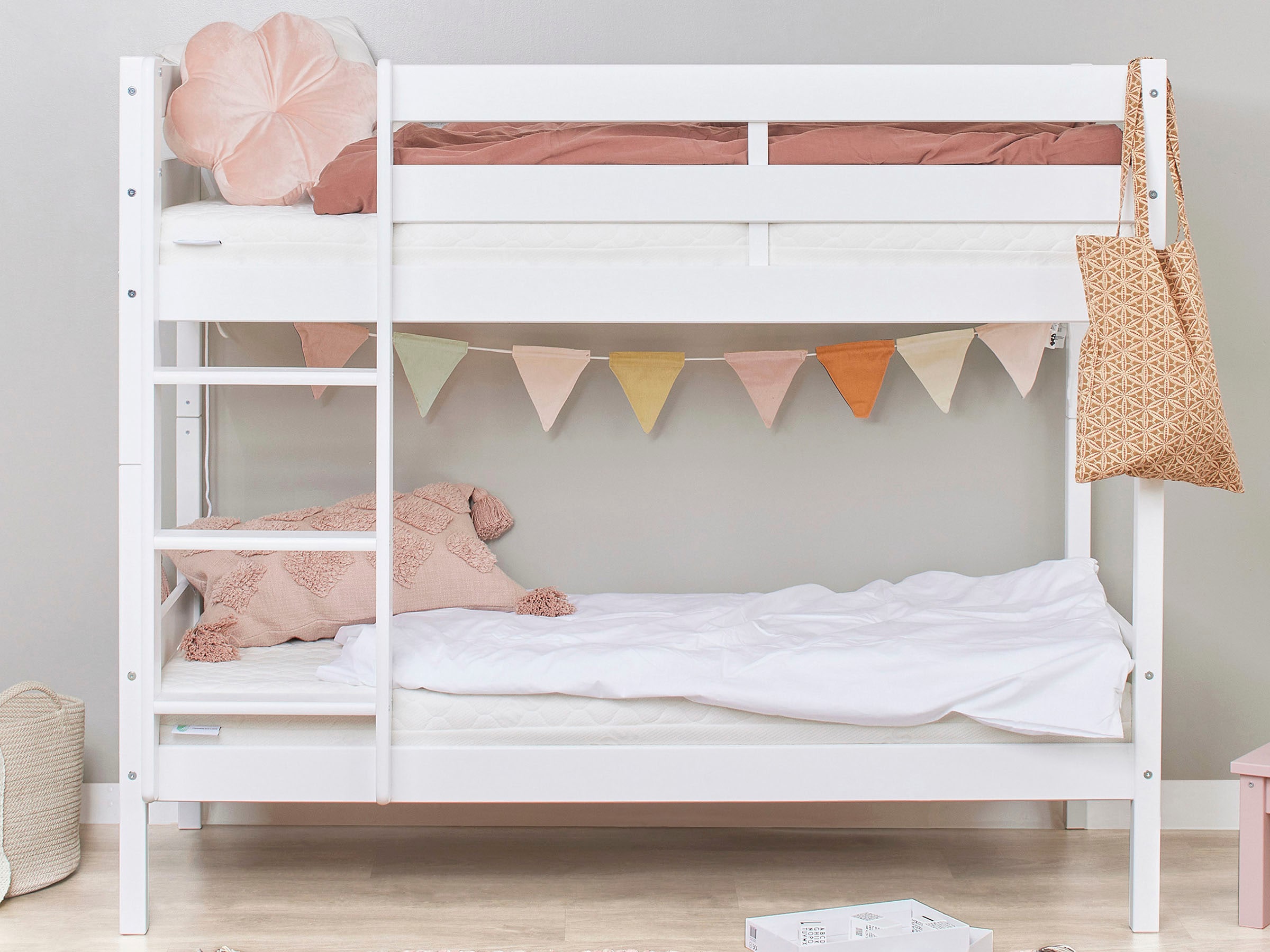 Hoppekids Lit superposé »ECO Comfort Kinderbett 90x200 oder 70x160 aus Massivholz in 4 Farben« TÜV, FSC und Nordisches Umweltzeichen – wahlweise mit Matratzen
