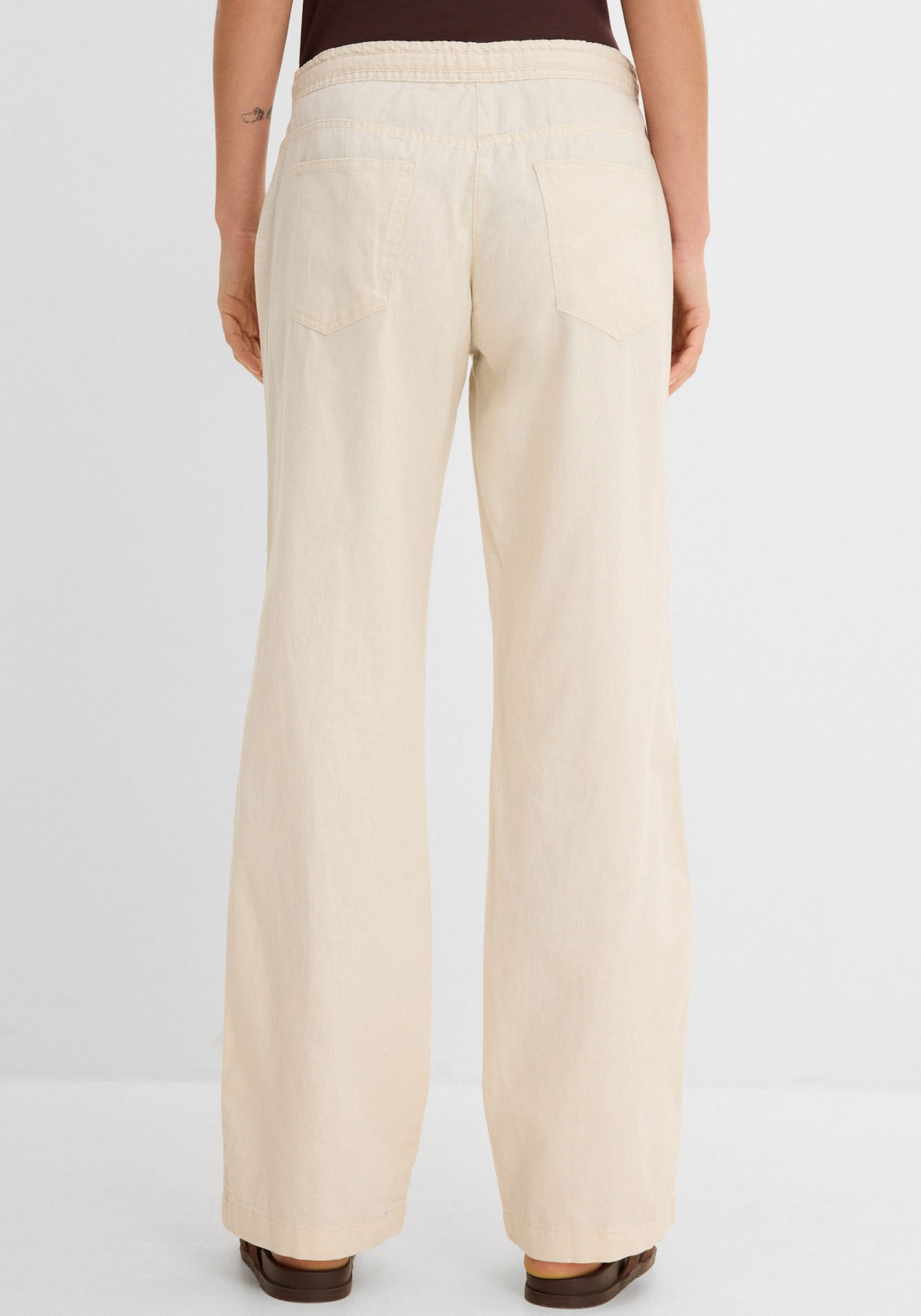 bonprix Pantalon en lin  Loose Fit, mit Kordelzugbund, mit Eingrifftaschen, mit Gesässtaschen