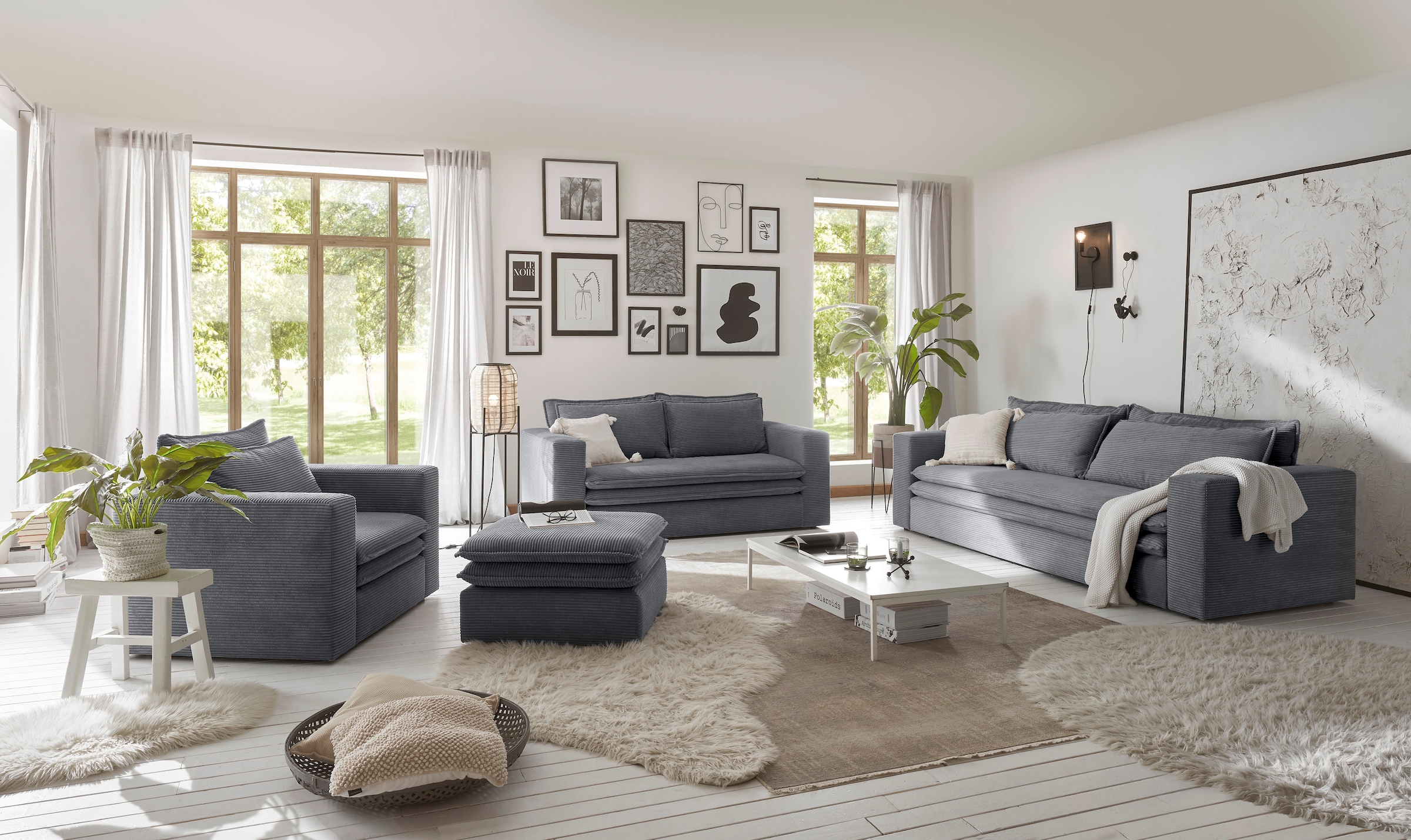 Places of Style 2-Sitzer »PIAGGE«, Hochwertiger Cord mit weicher Velours-Struktur