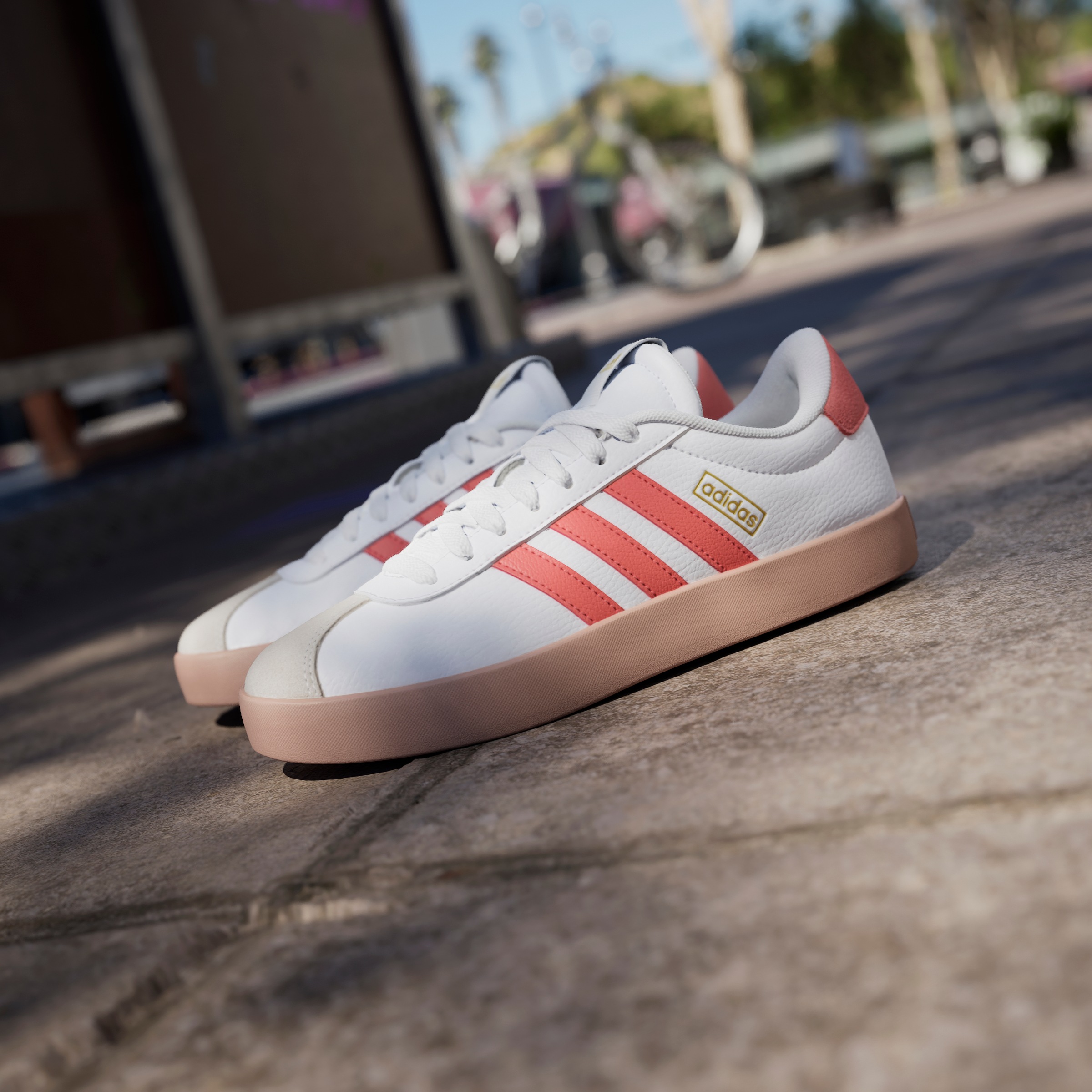 adidas Sportswear Sneaker »VL COURT 3.0«, inspiriert vom Design des adidas samba